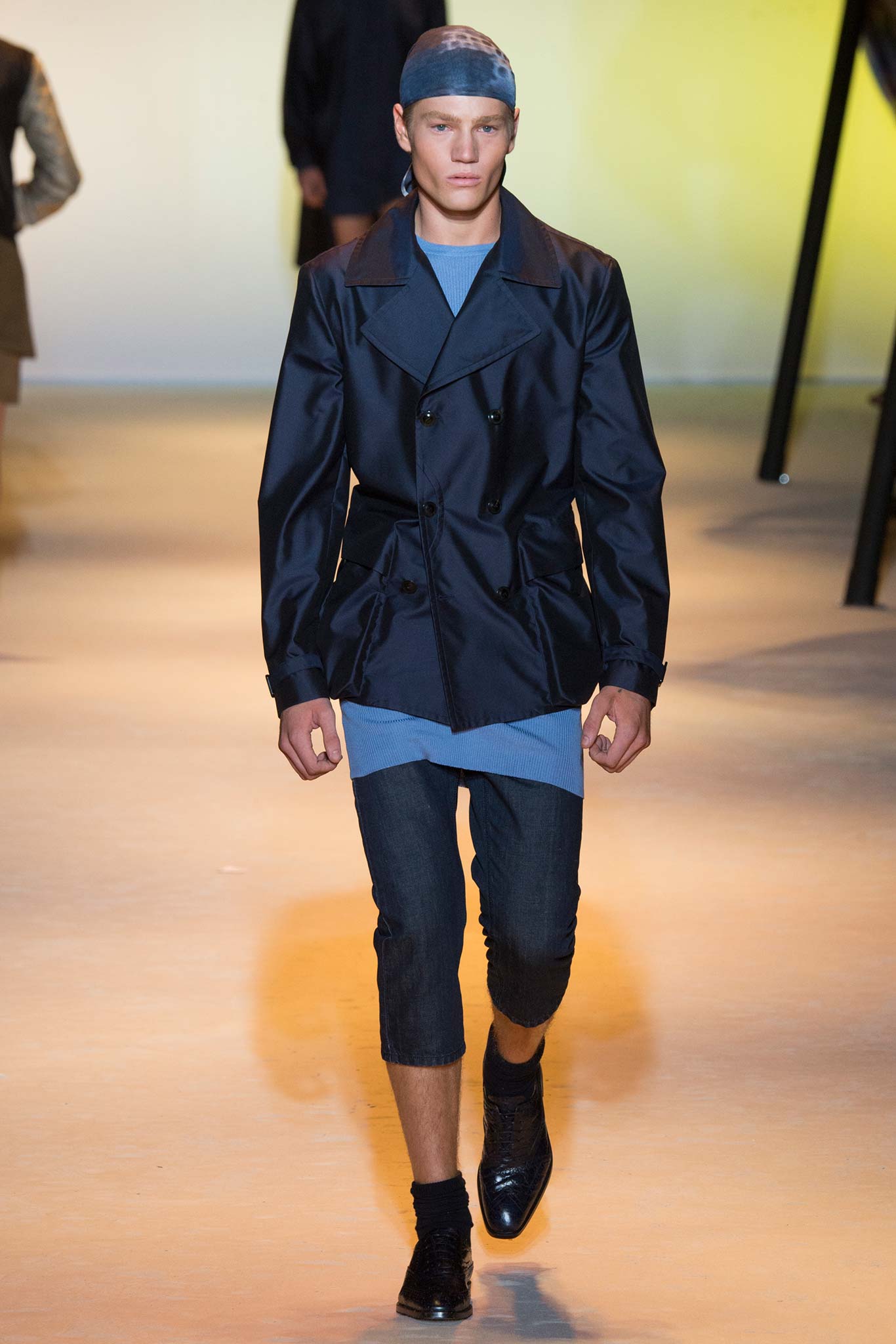 Versace S/S 16 Menswear Look 19
