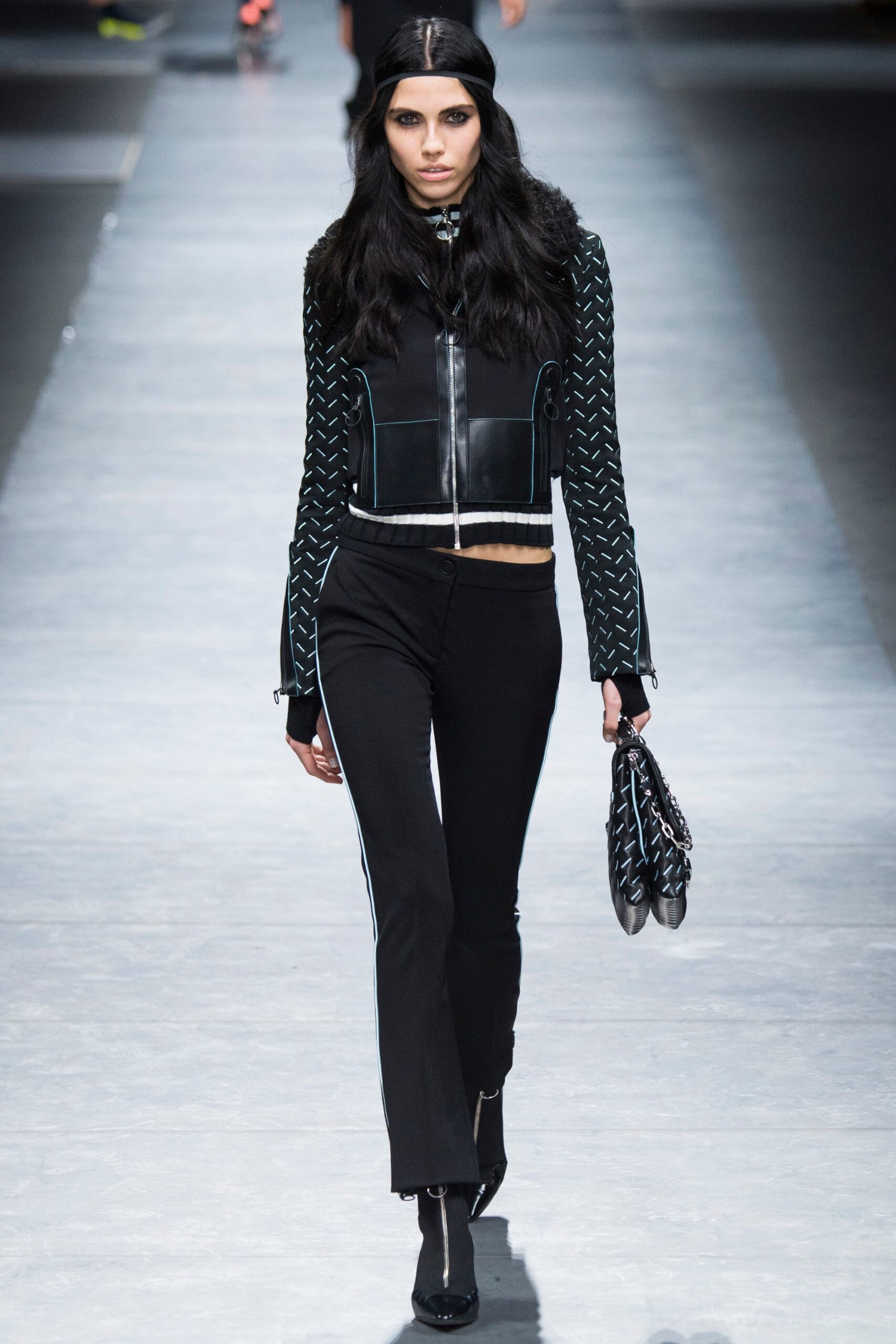 Versace F/W 16 Look 23