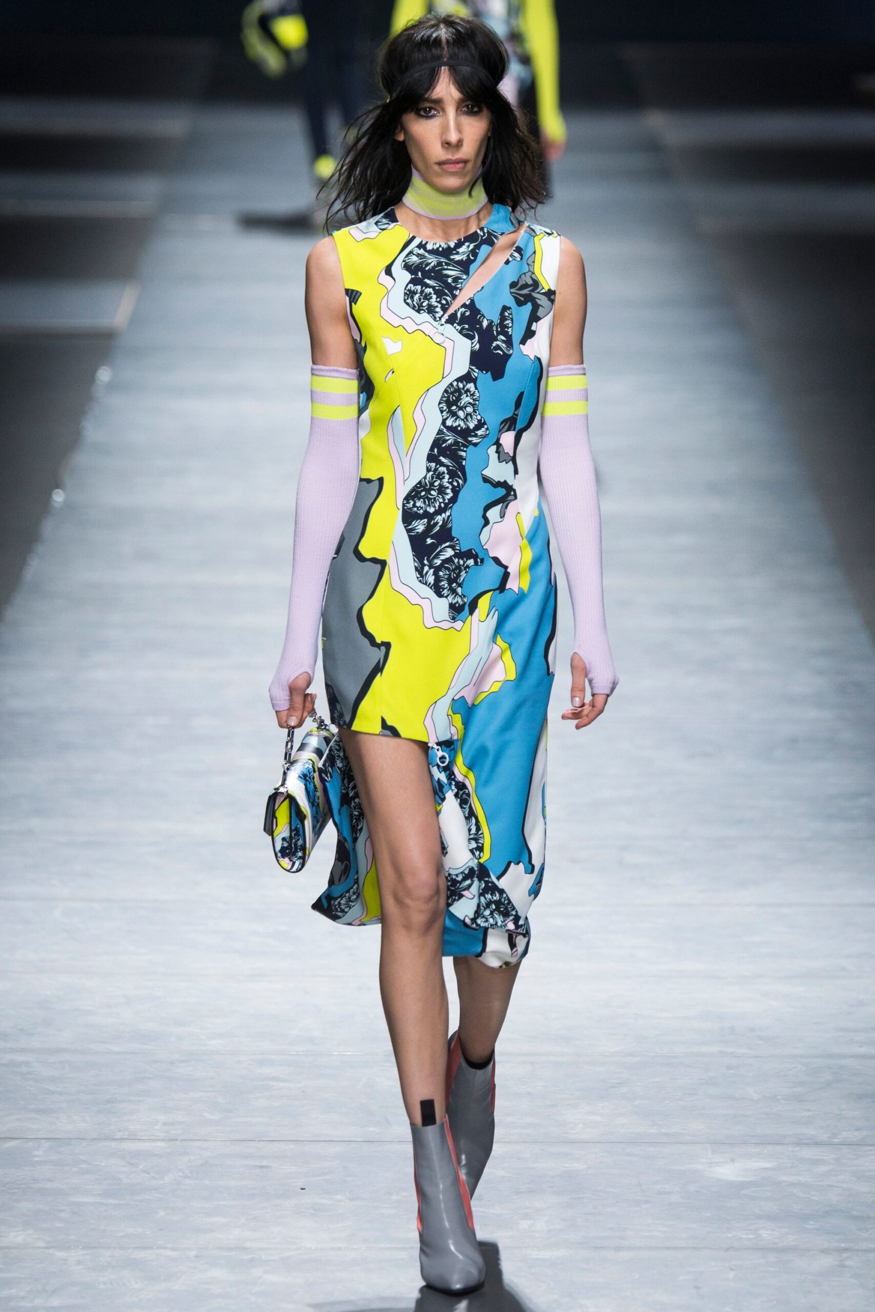 Versace F/W 16 Look 26