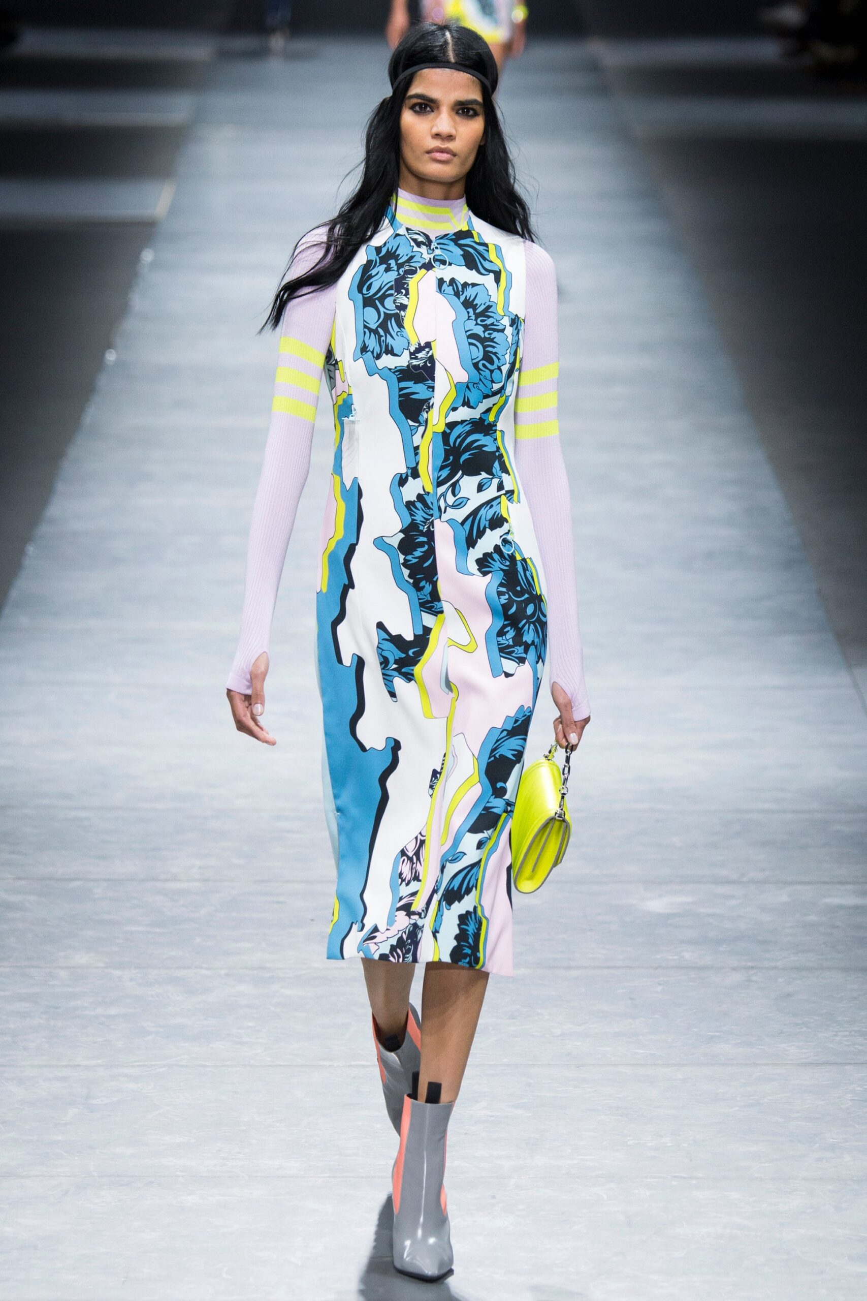 Versace F/W 16 Look 28