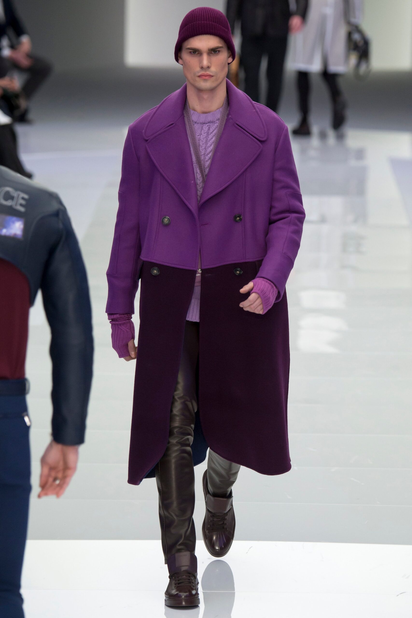 Versace F/W 16 Menswear Look 35