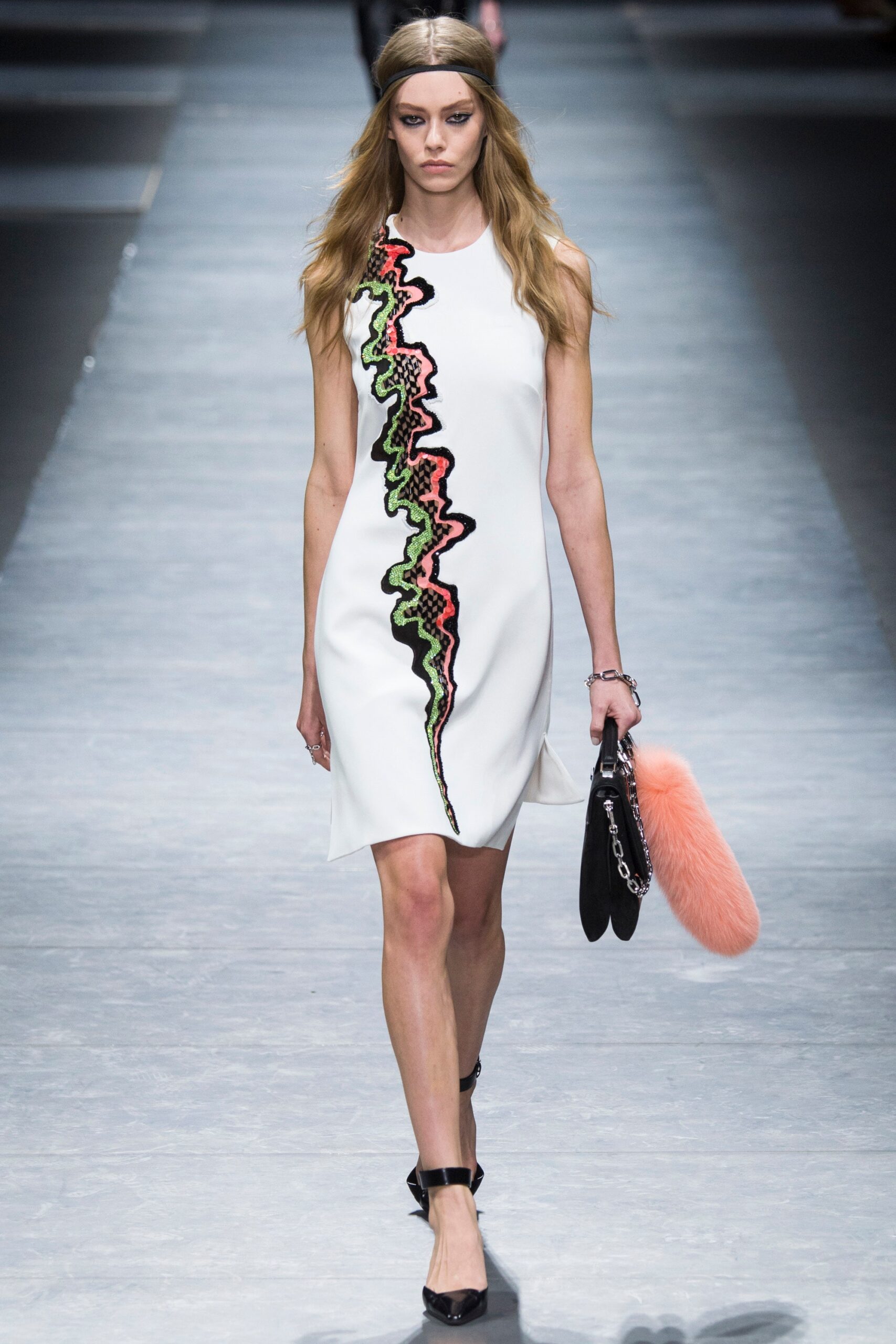 Versace F/W 16 Look 32