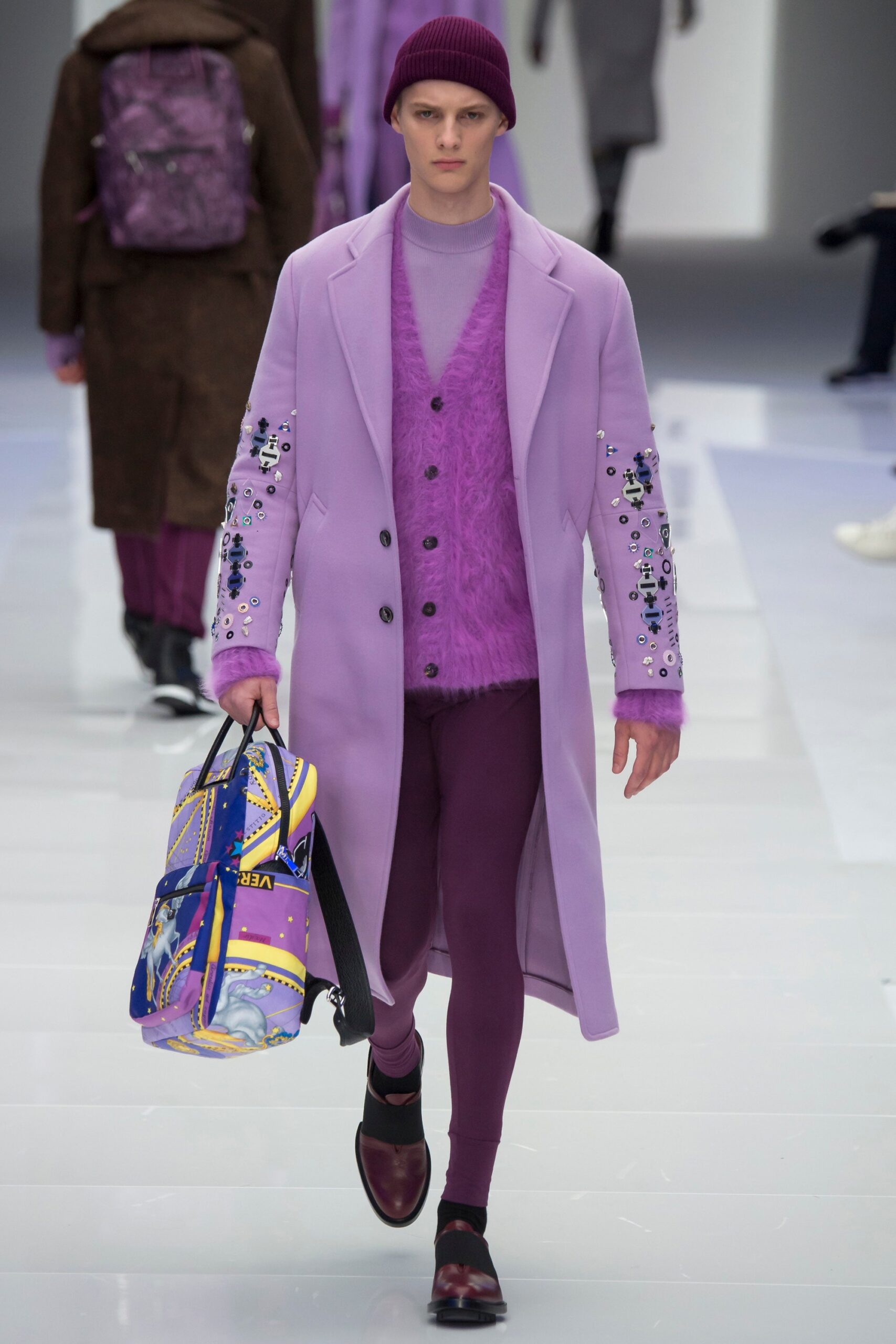 Versace F/W 16 Menswear Look 38