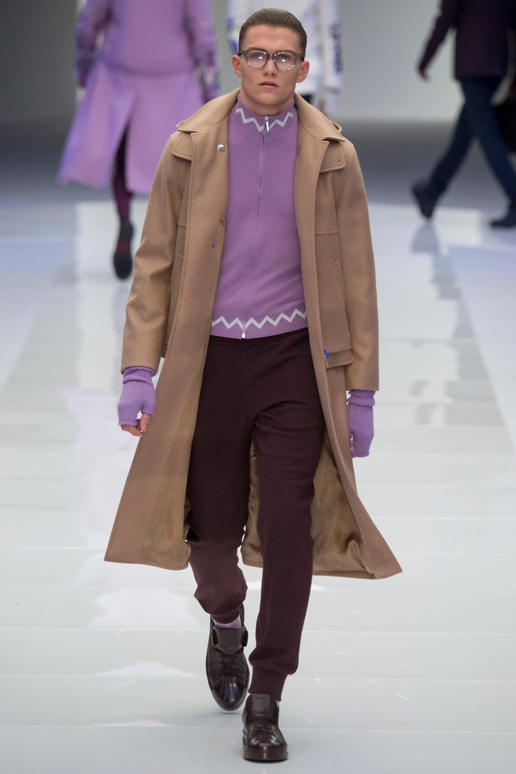 Versace F/W 16 Menswear Look 43