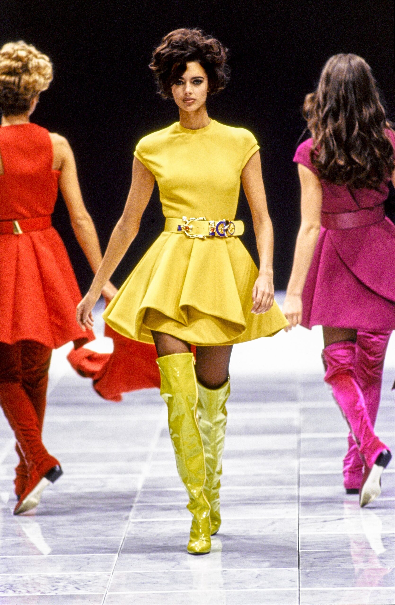 Versace F/W 91 Look 15
