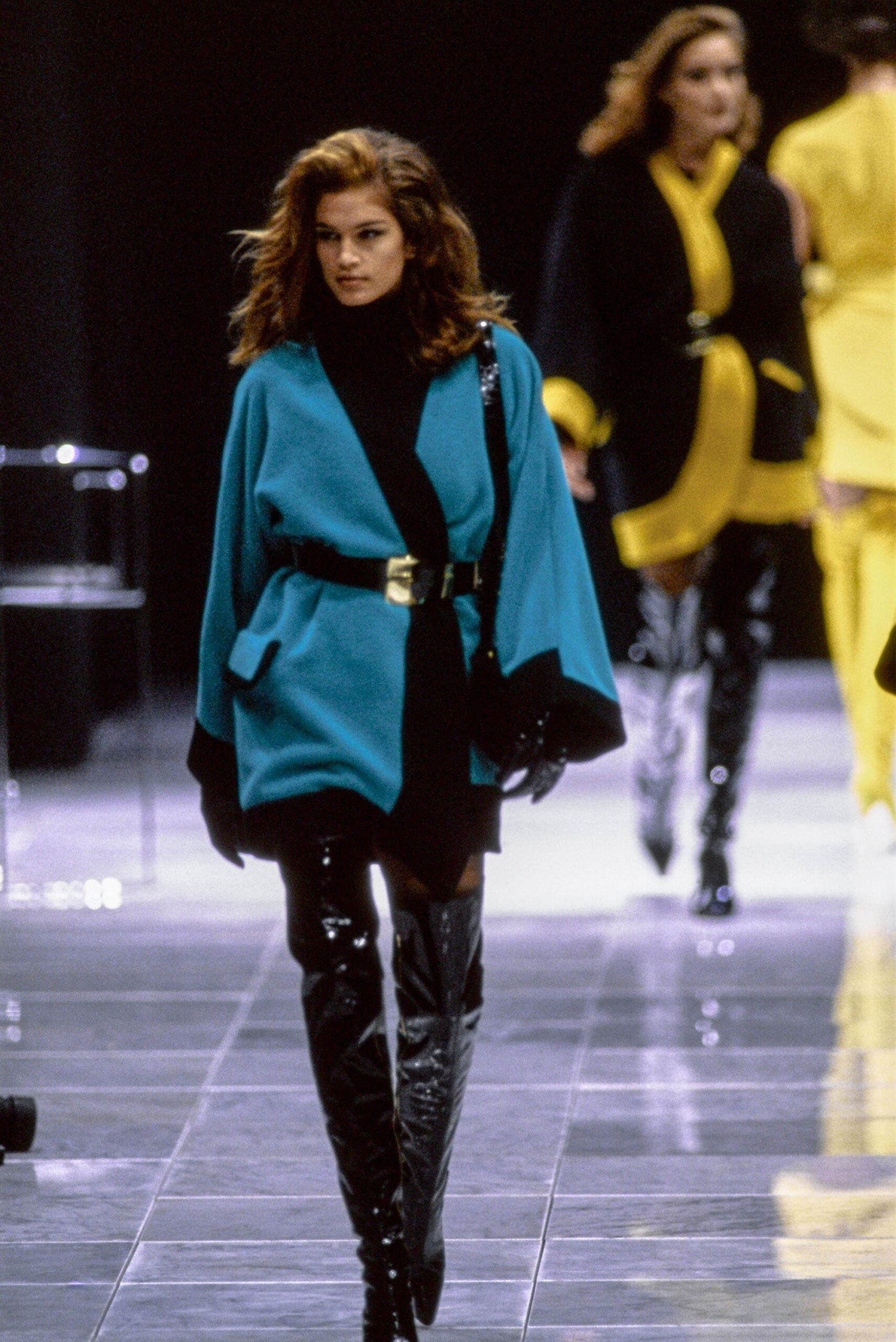 Versace F/W 91 Look 16