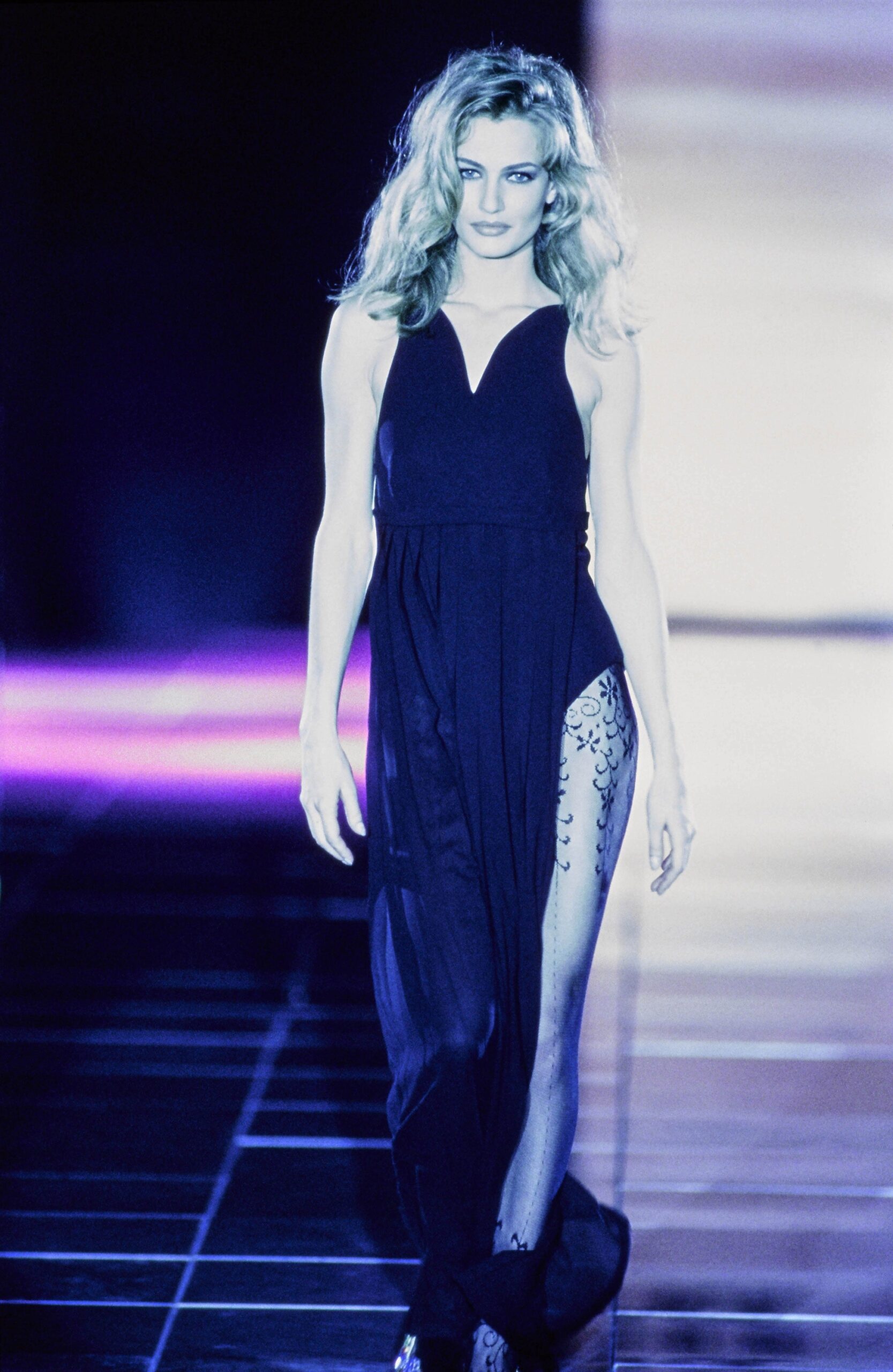 Versace F/W 91 Look 90