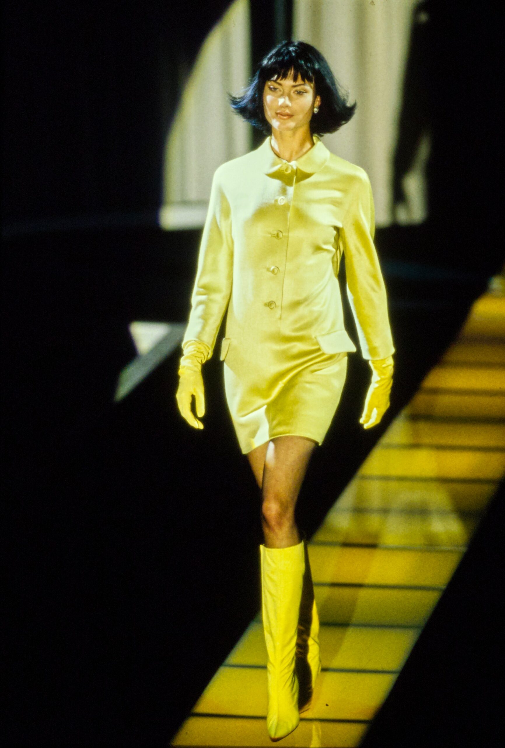 Versace F/W 95 Look 18