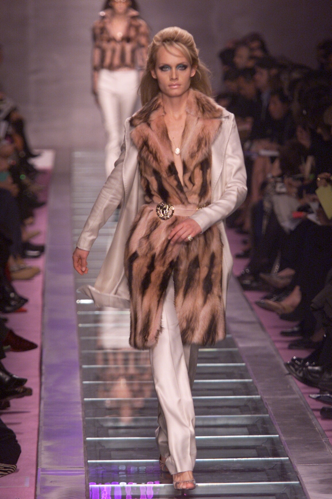 Versace Fall 2000 Ready-to-Wear