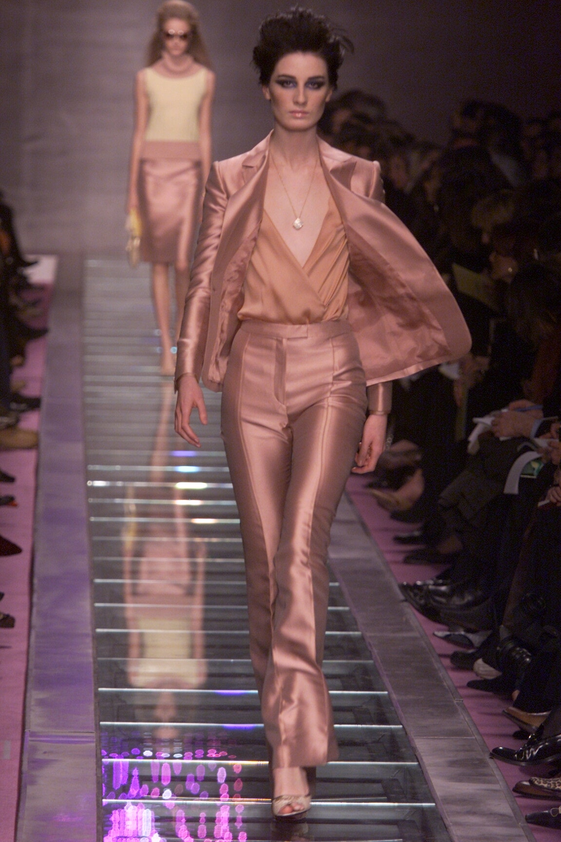 Versace F/W 00 Look 9
