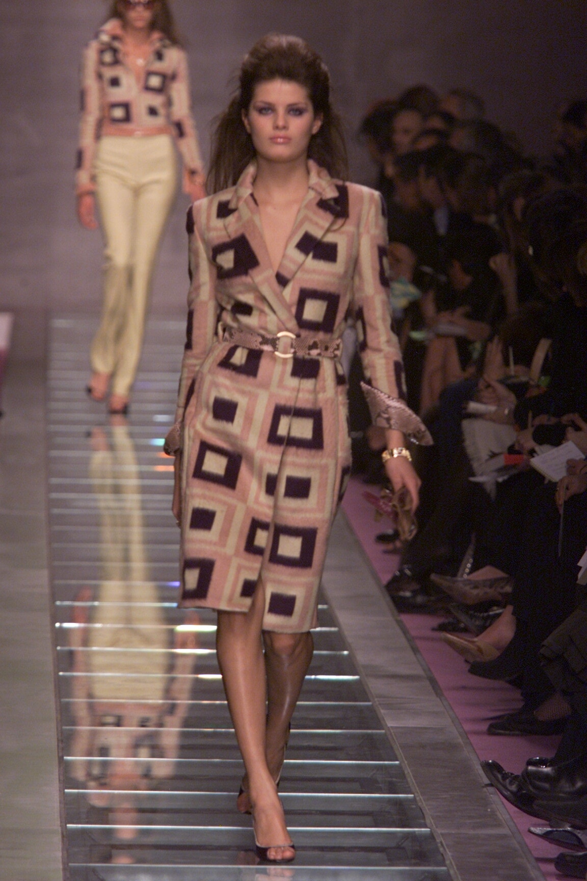 Versace F/W 00 Look 12