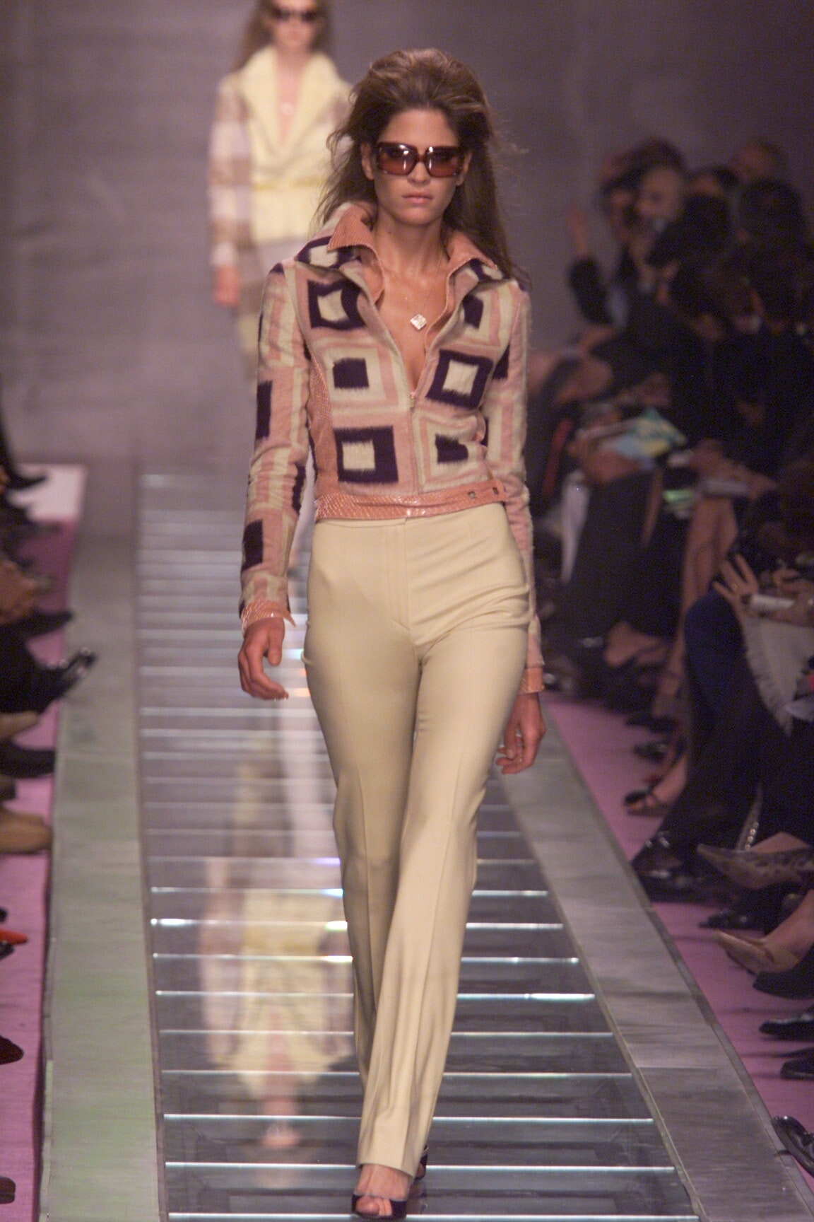 Versace F/W 00 Look 13