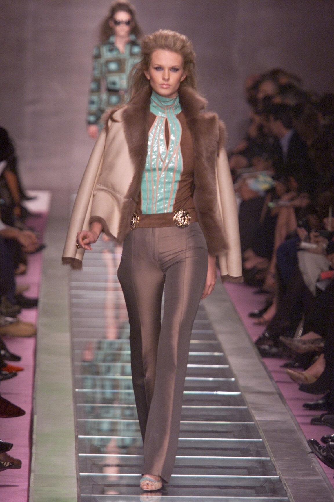 Versace F/W 00 Look 19
