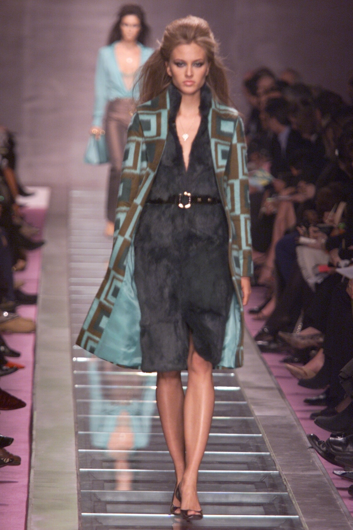 Versace F/W 00 Look 21