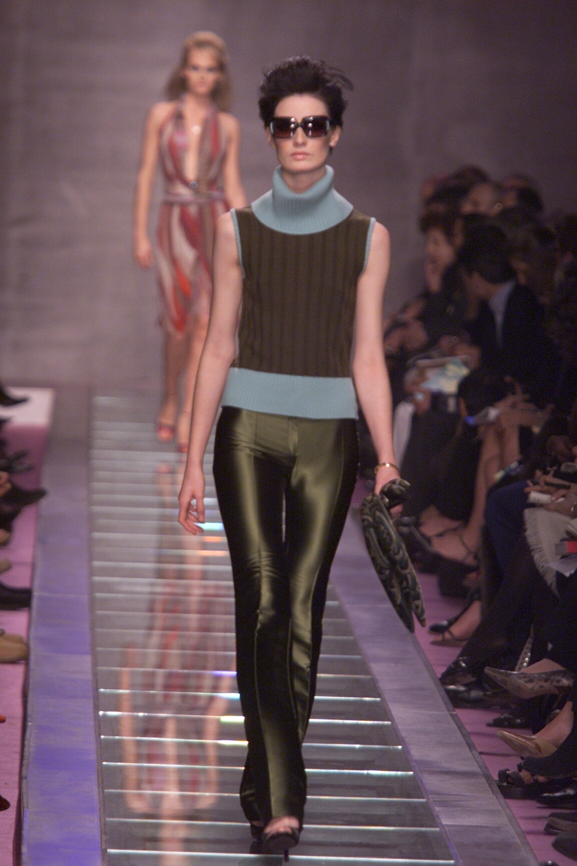 Versace F/W 00 Look 33