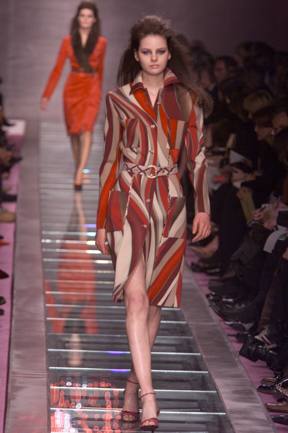 Versace F/W 00 Look 37