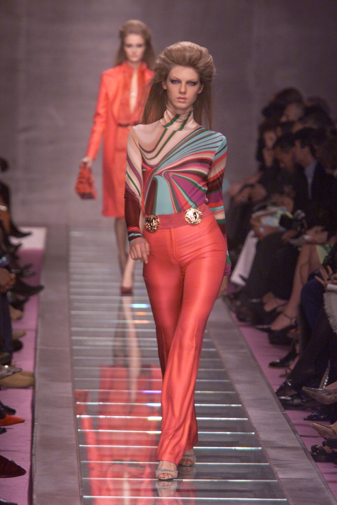 Versace F/W 00 Look 39