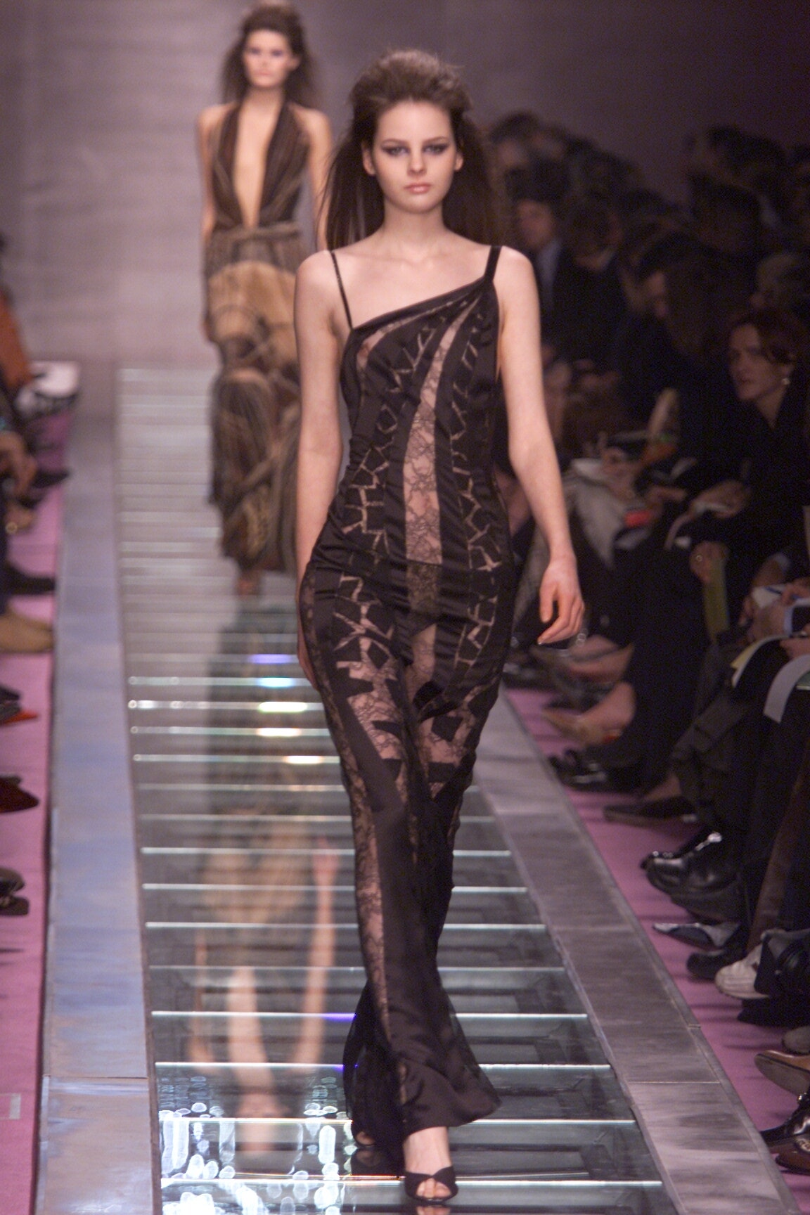 Versace F/W 00 Look 56
