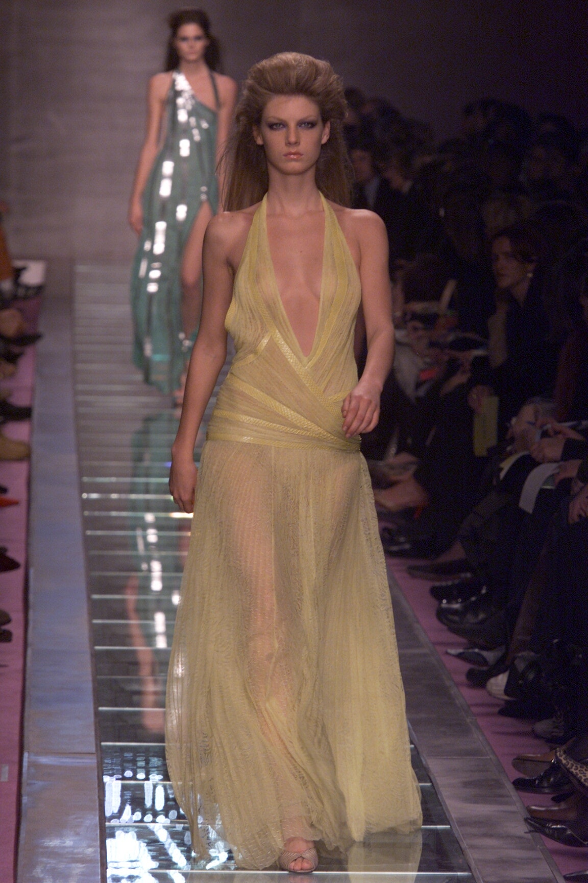 Versace F/W 00 Look 61