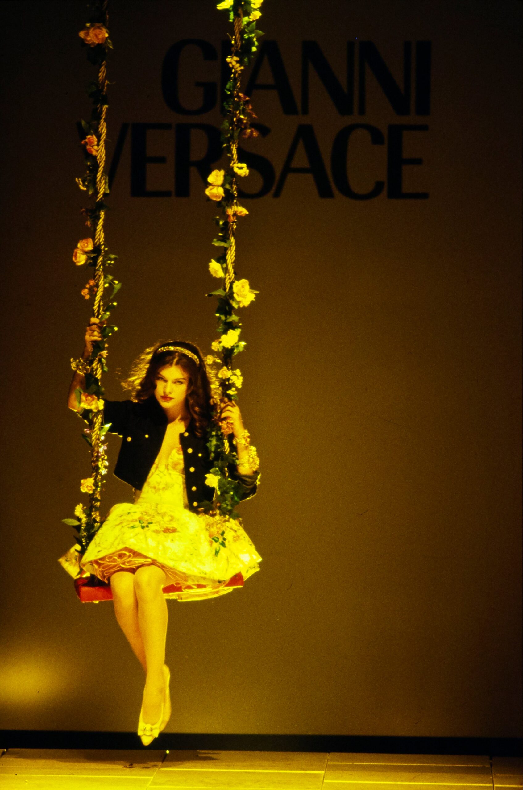 Versace S/S 92 Look 1