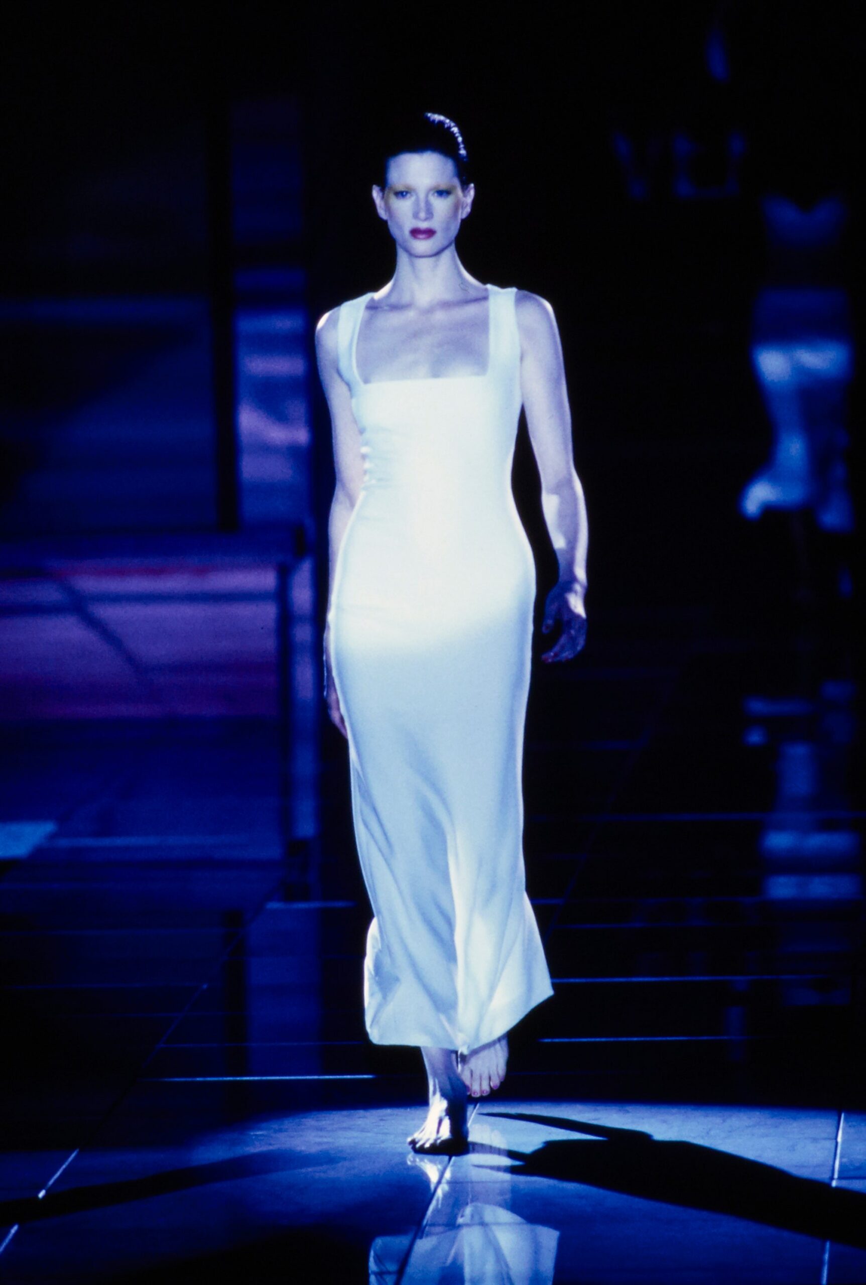 Versace S/S 93 Look 1