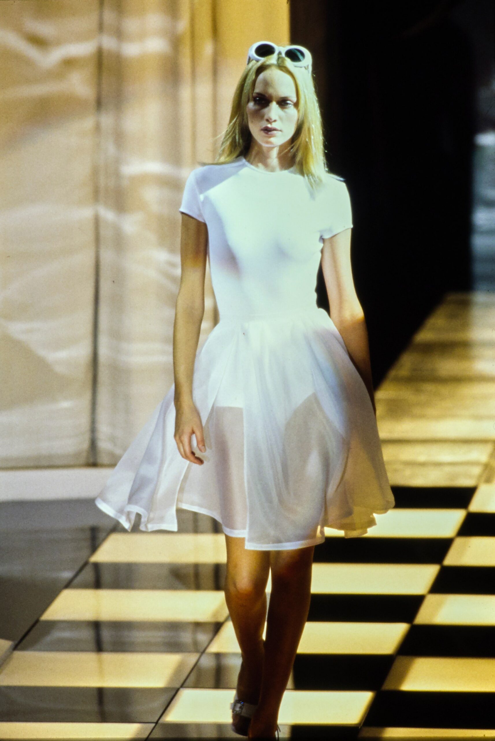 Versace S/S 96 Look 19
