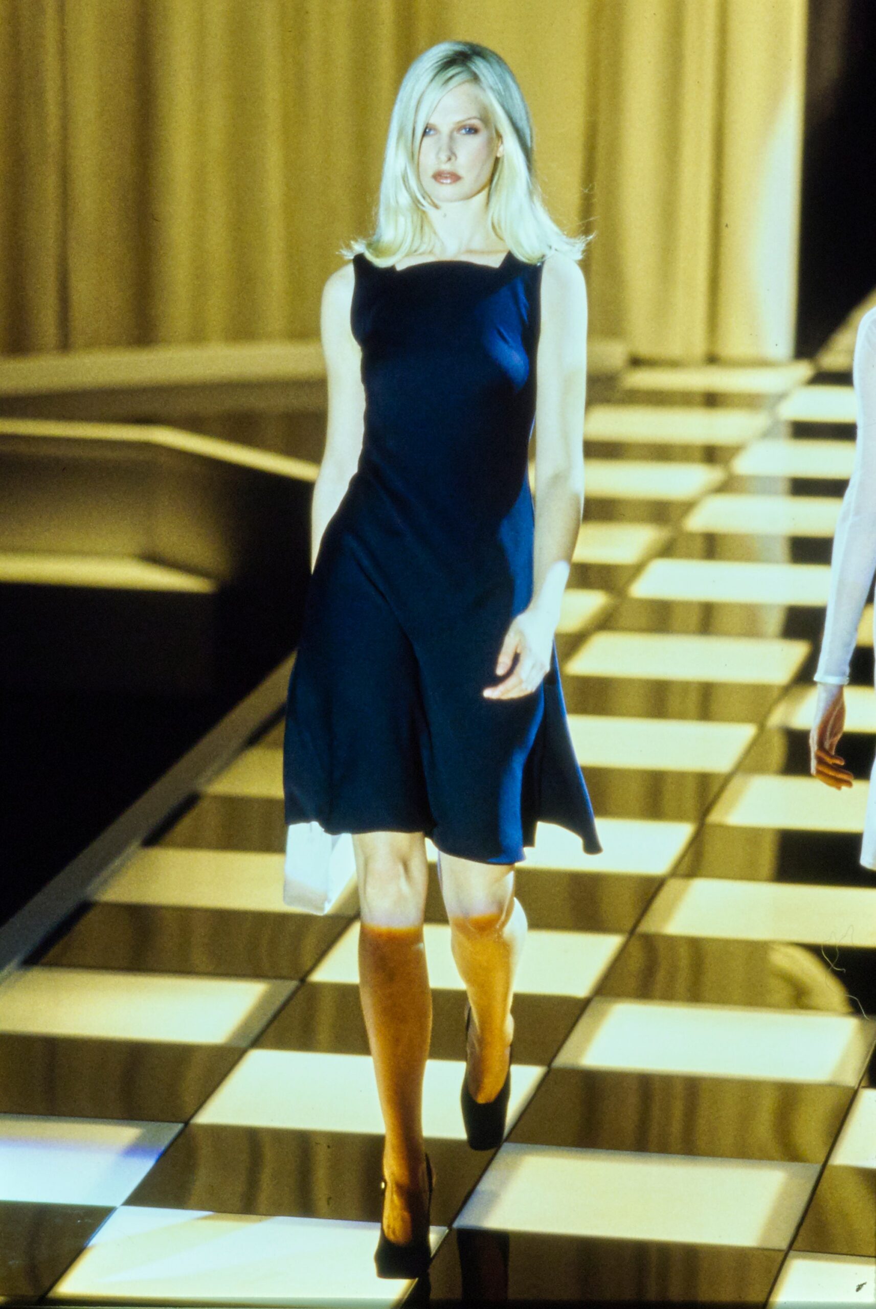 Versace S/S 96 Look 25