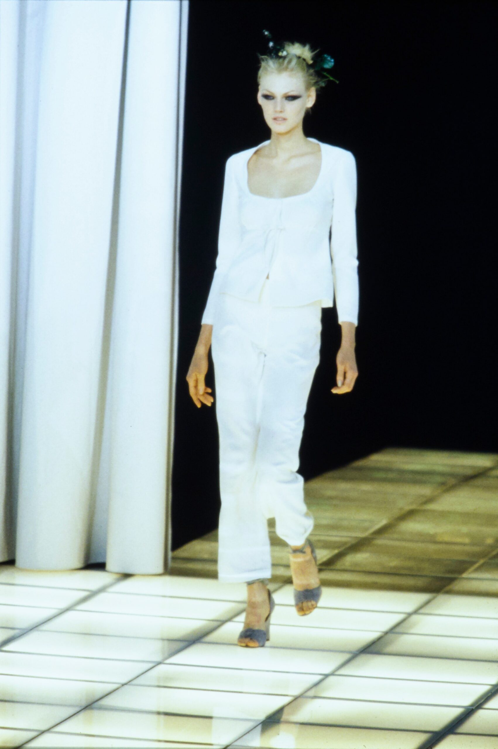Versace S/S 97 Look 3