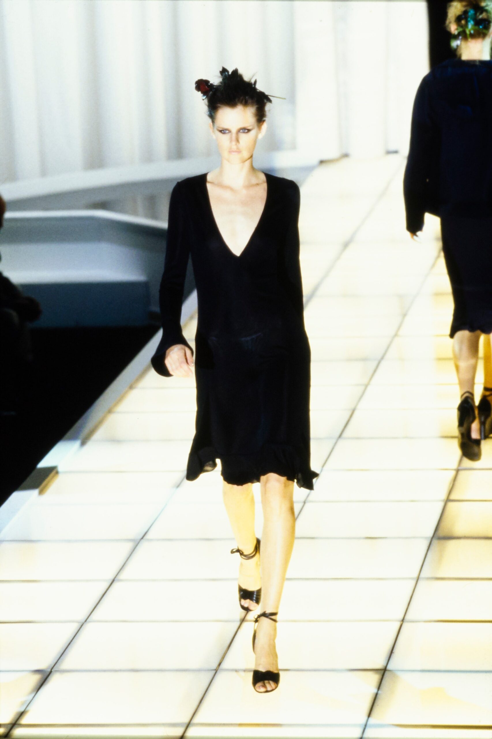 Versace S/S 97 Look 16