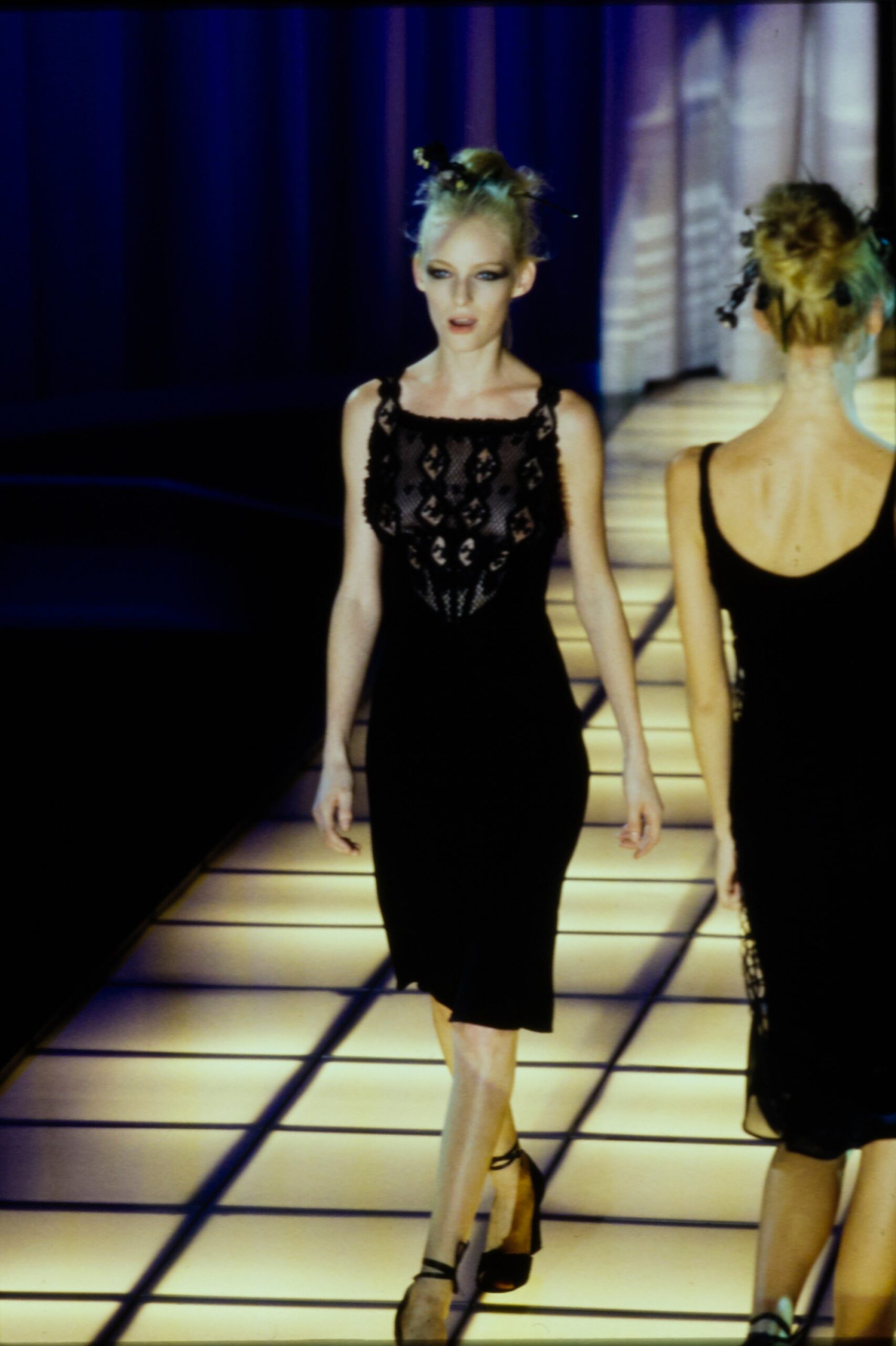 Versace S/S 97 Look 77