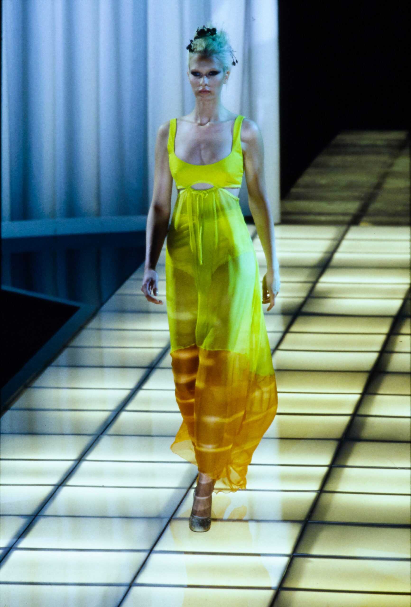 Versace S/S 97 Look 90