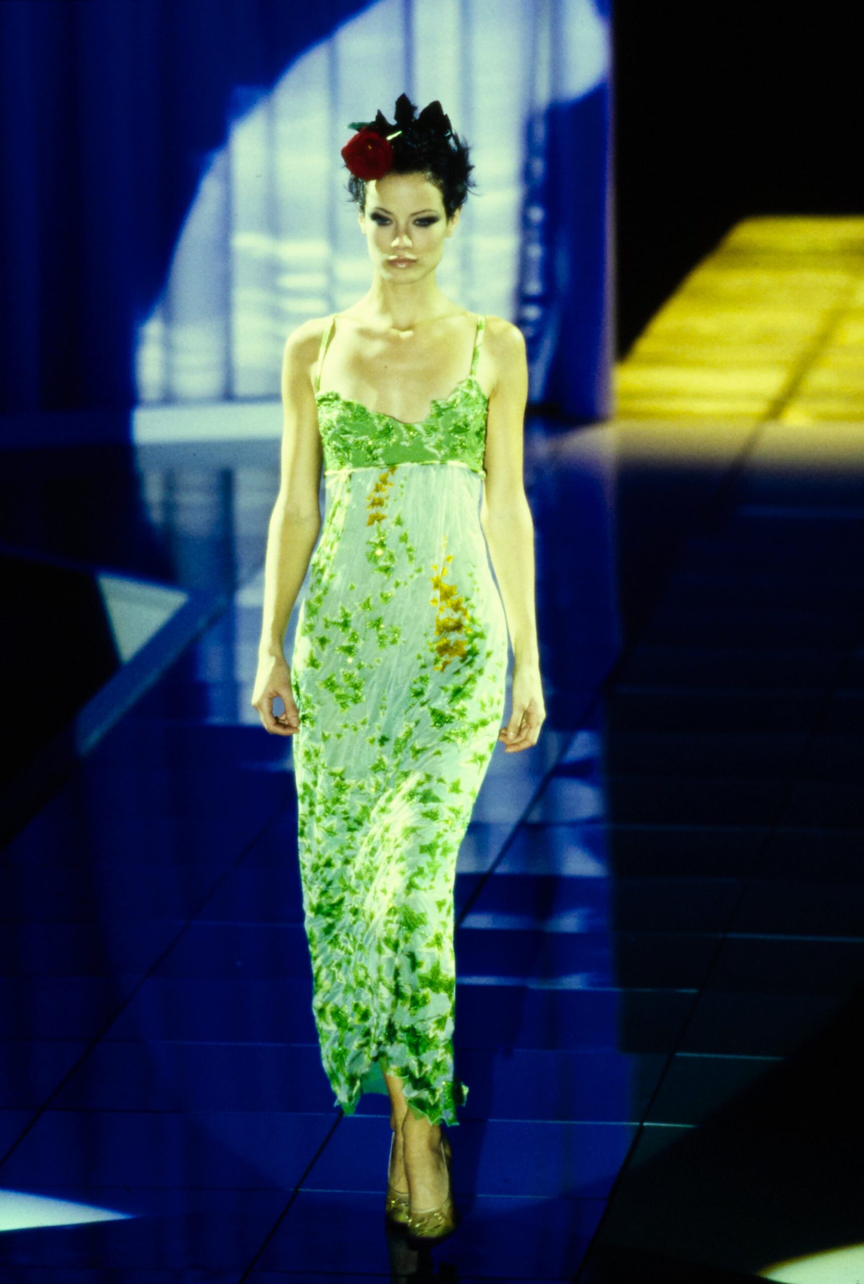 Versace S/S 97 Look 95