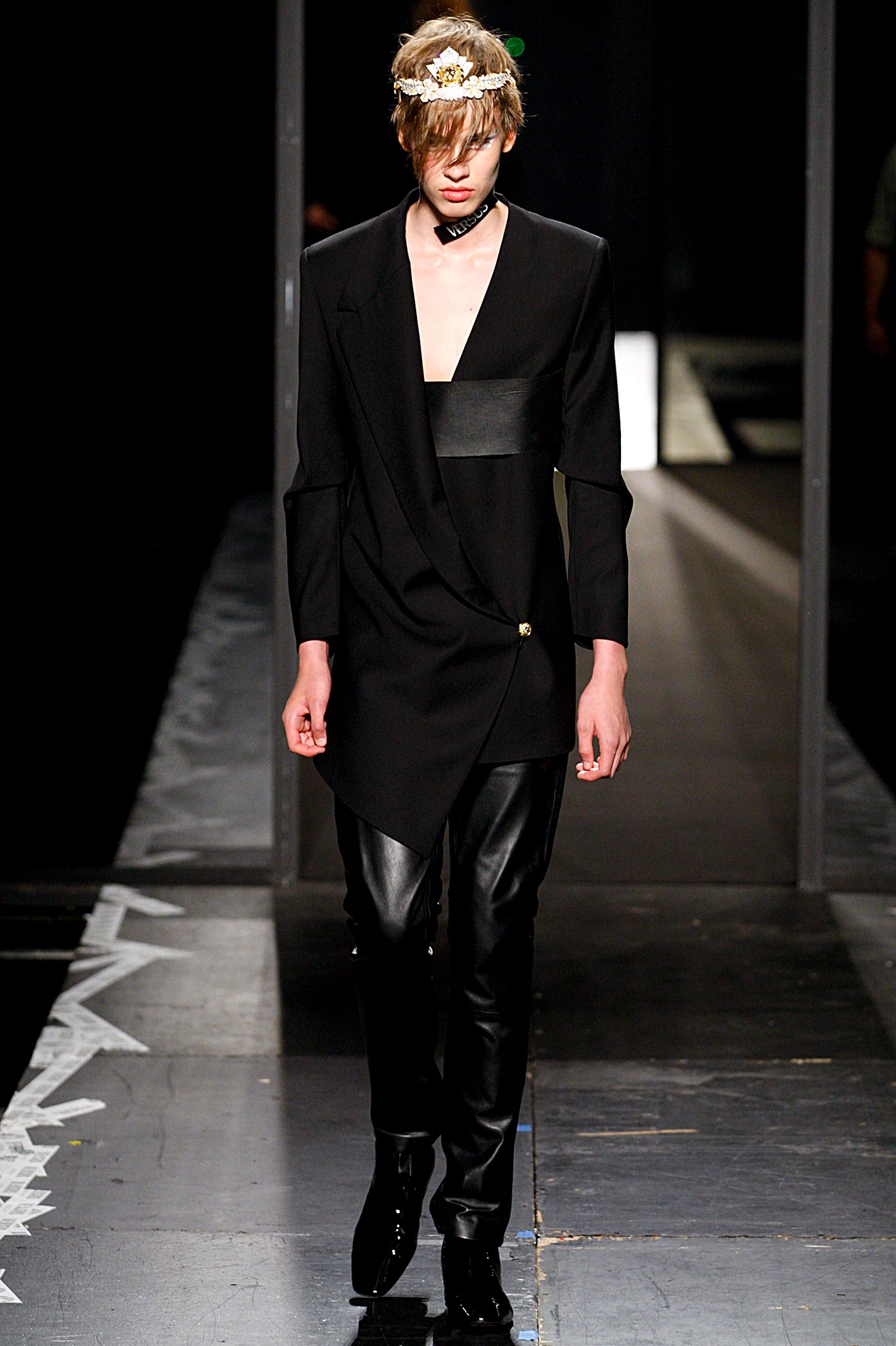 Versus Versace JW Anderson Collection Resort 14 Look 11