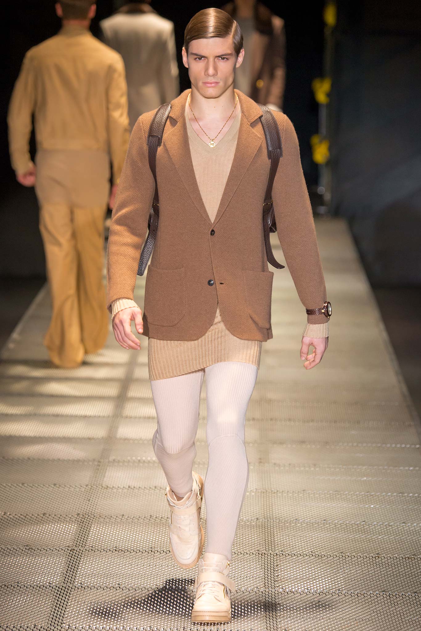 Versace F/W 15 Menswear Look 23