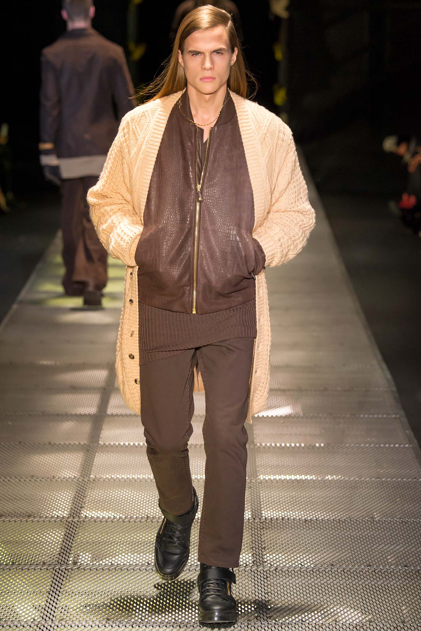 Versace F/W 15 Menswear Look 39
