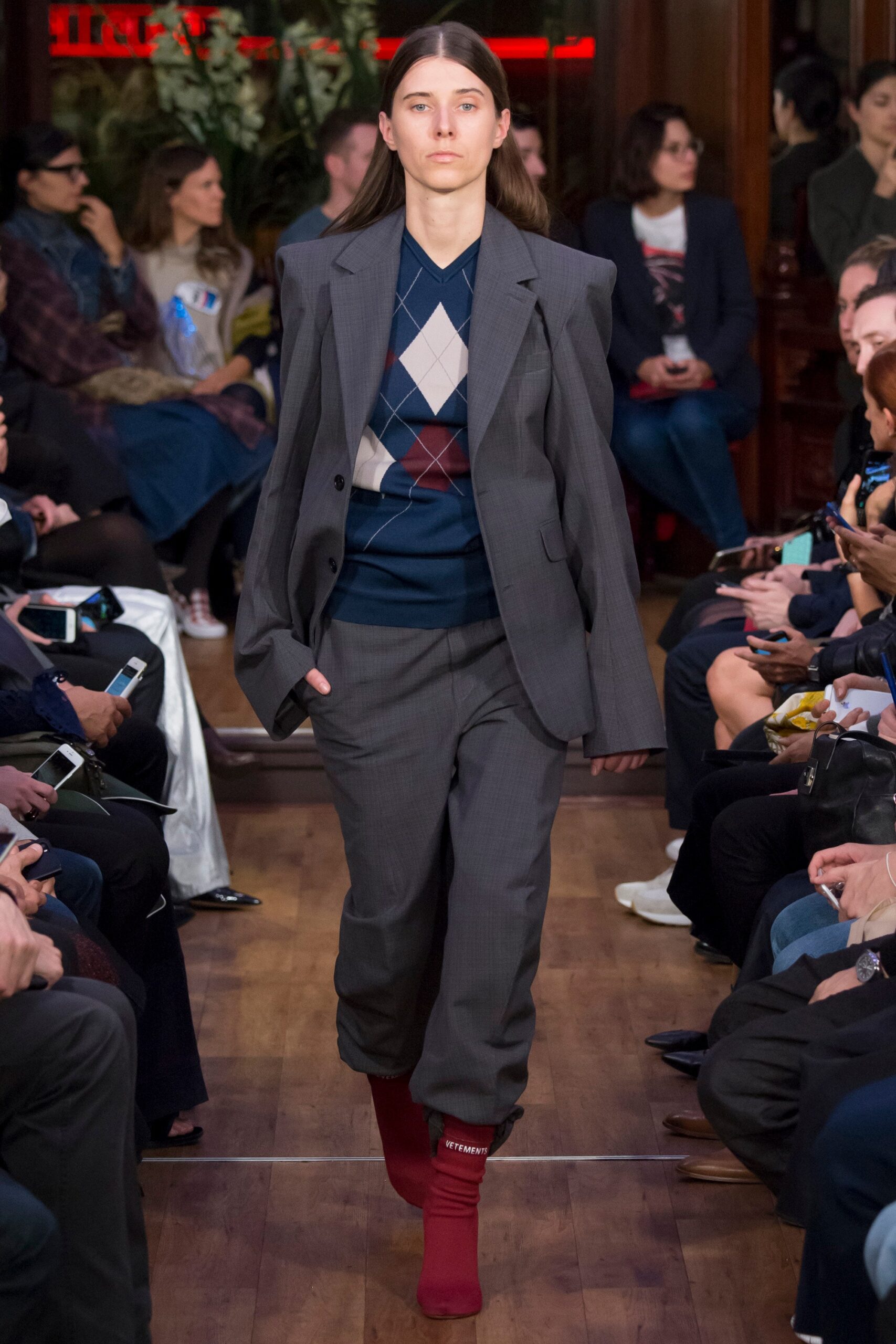 Vetements S/S 16 Look 4