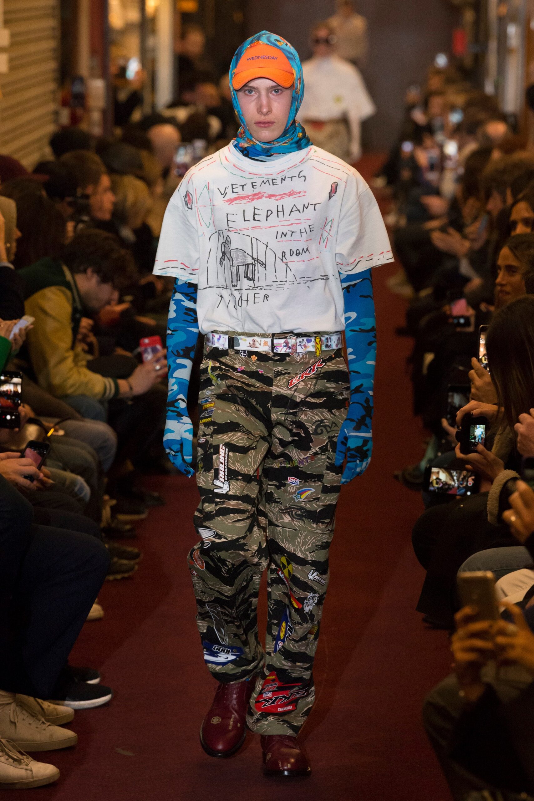 Vetements F/W 18 Look 12