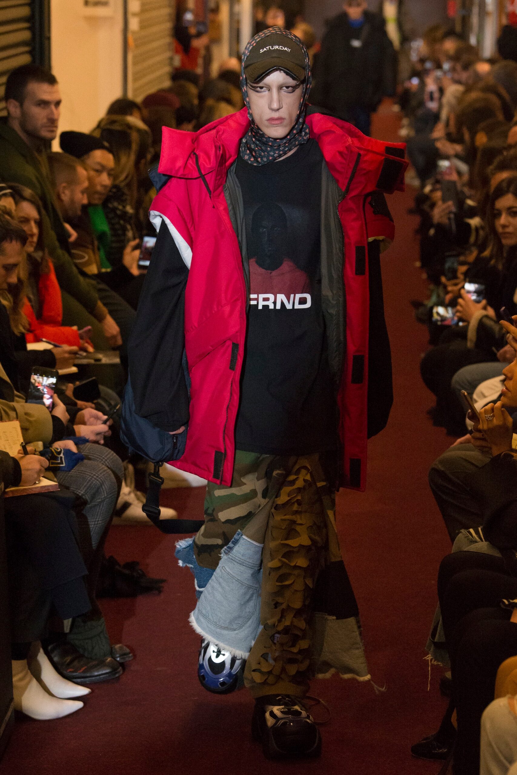 Vetements F/W 18 Look 37