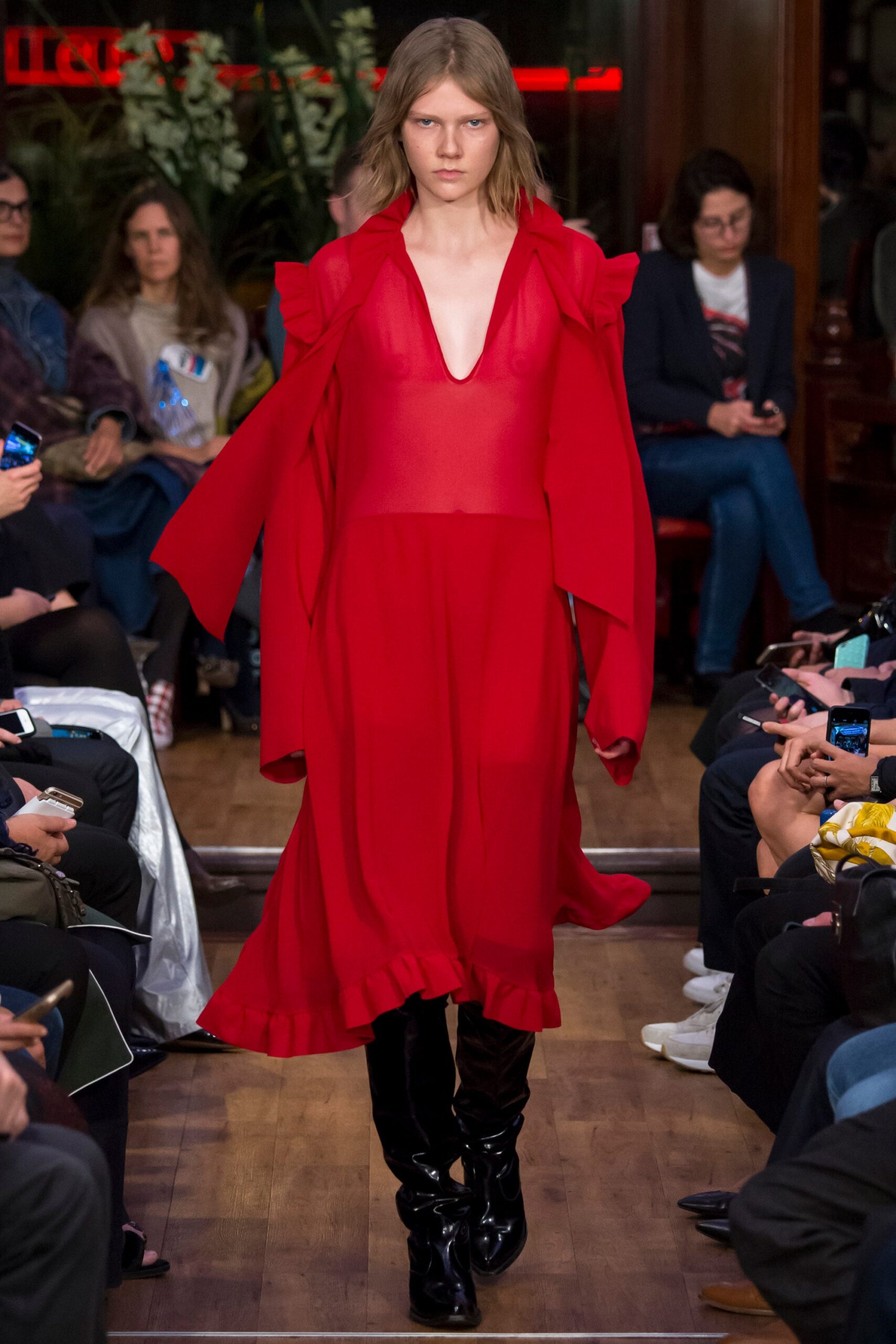 Vetements S/S 16 Look 20