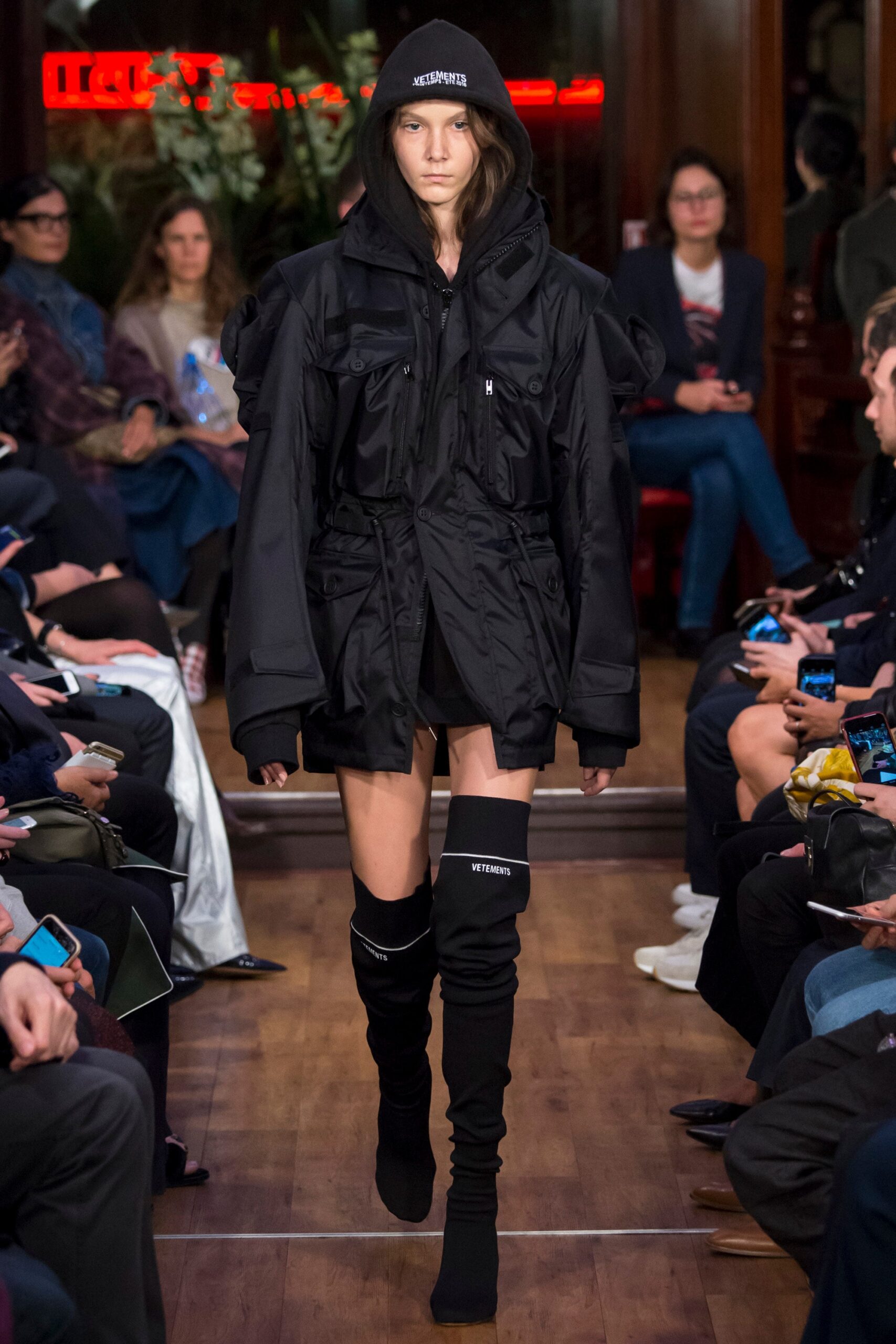 Vetements S/S 16 Look 22