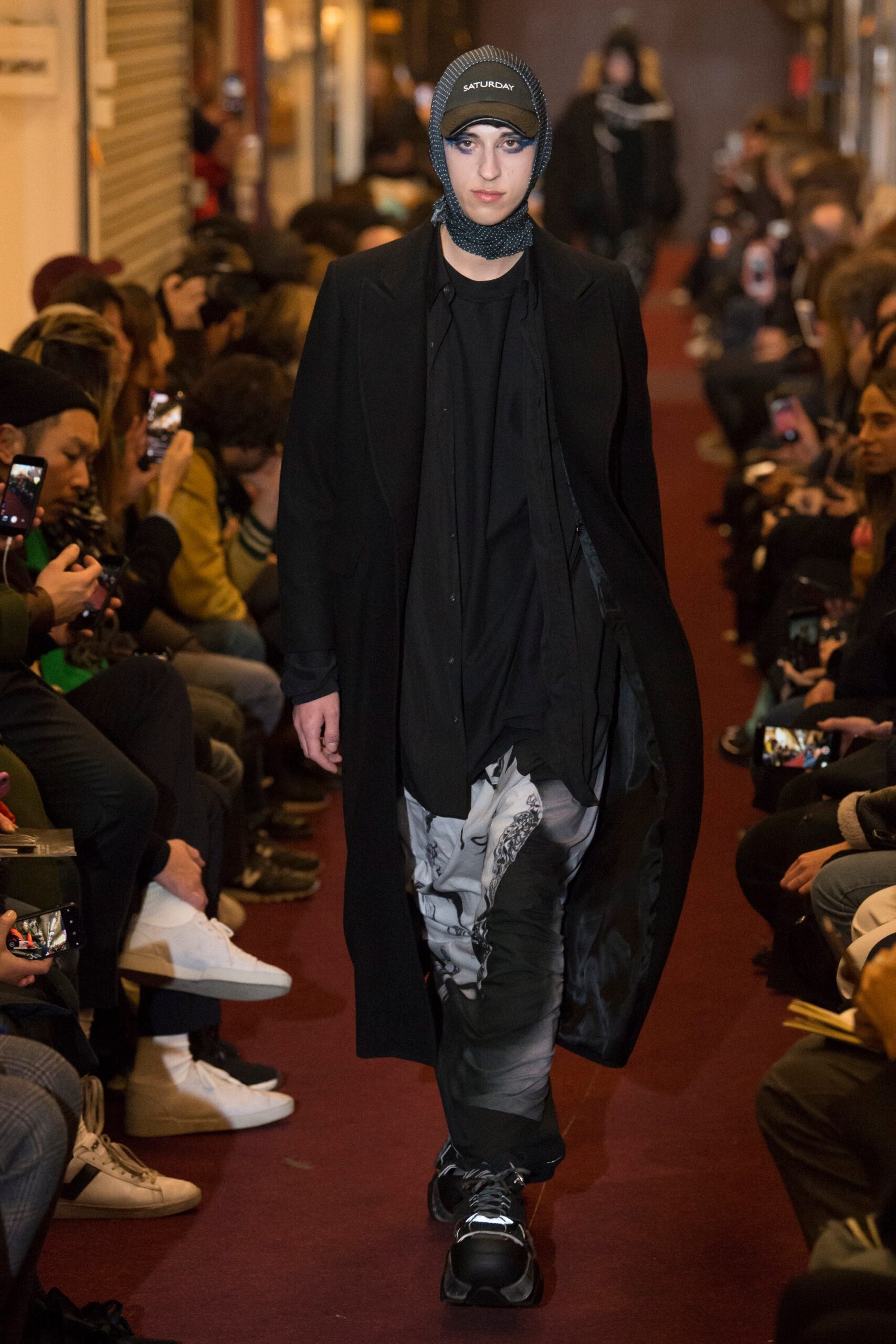 Vetements F/W 18 Look 45