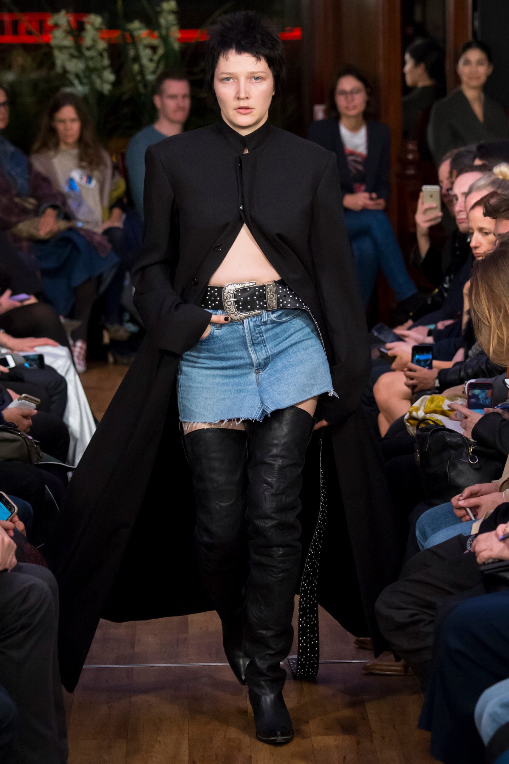 Vetements S/S 16 Look 26