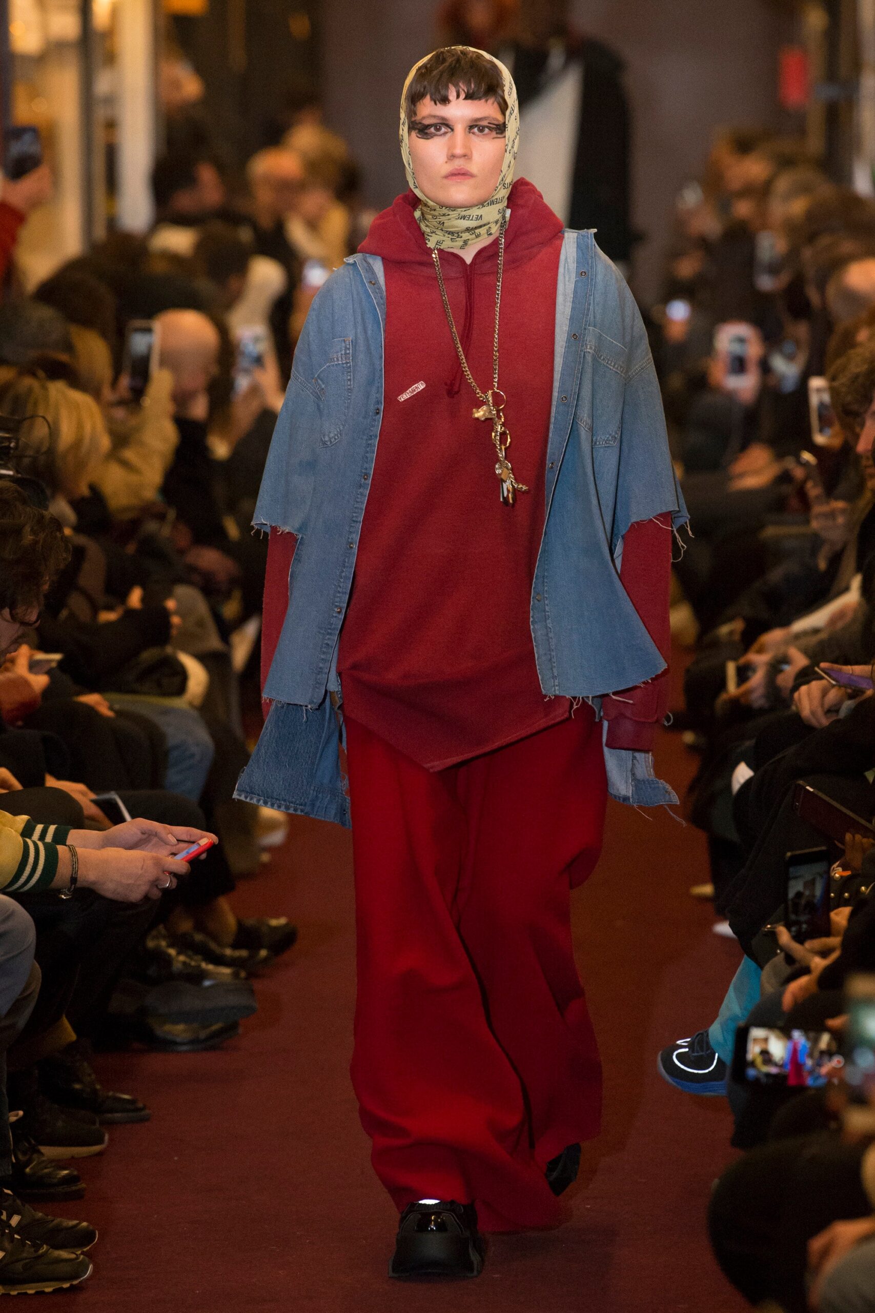 Vetements F/W 18 Look 48