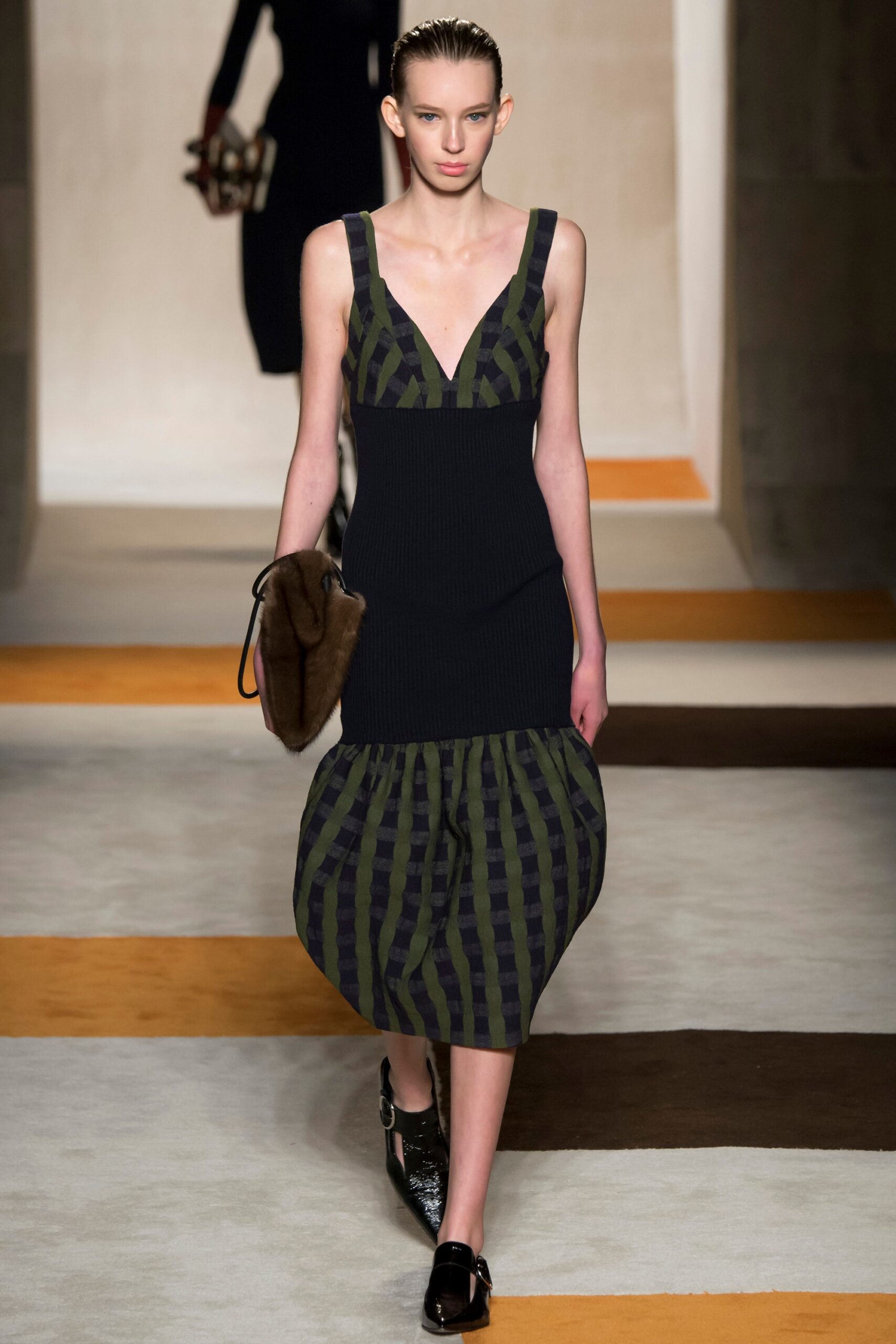 Victoria Beckham F/W 16 Look 8