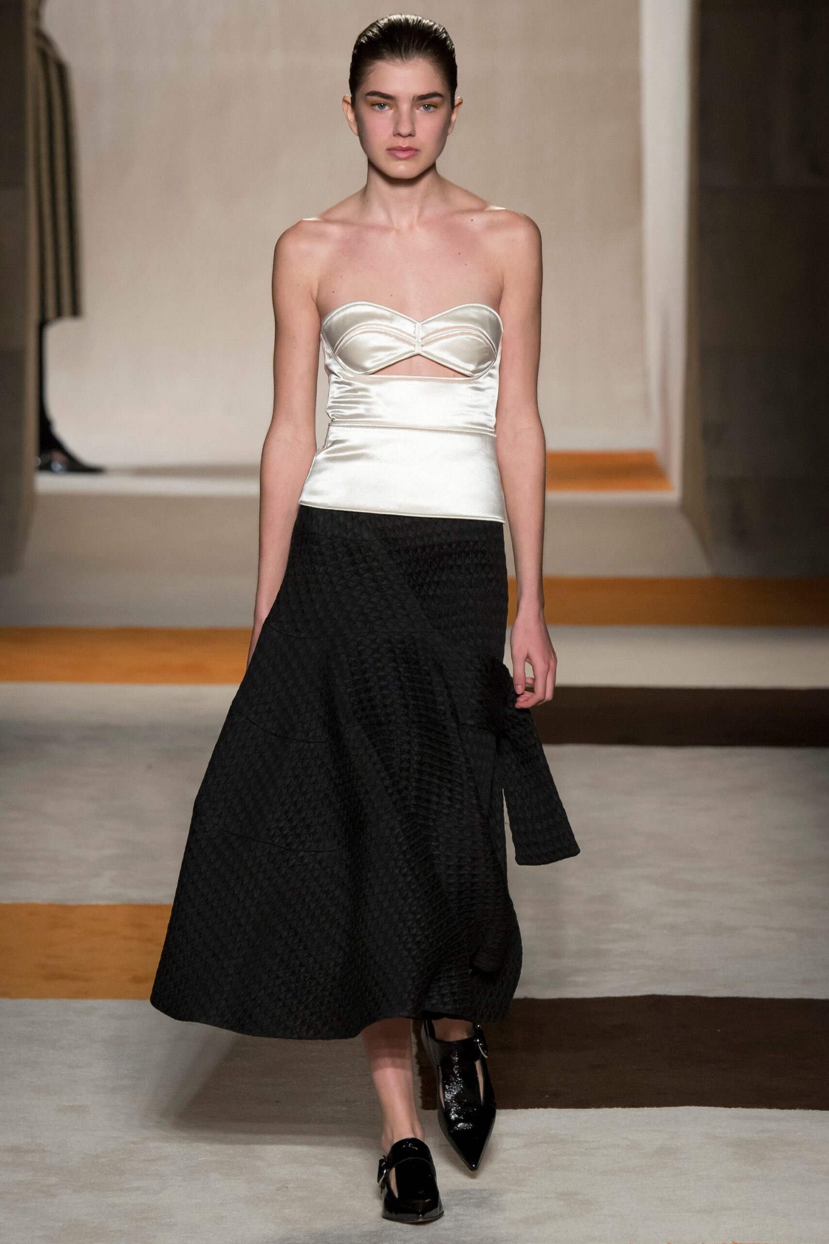 Victoria Beckham F/W 16 Look 30