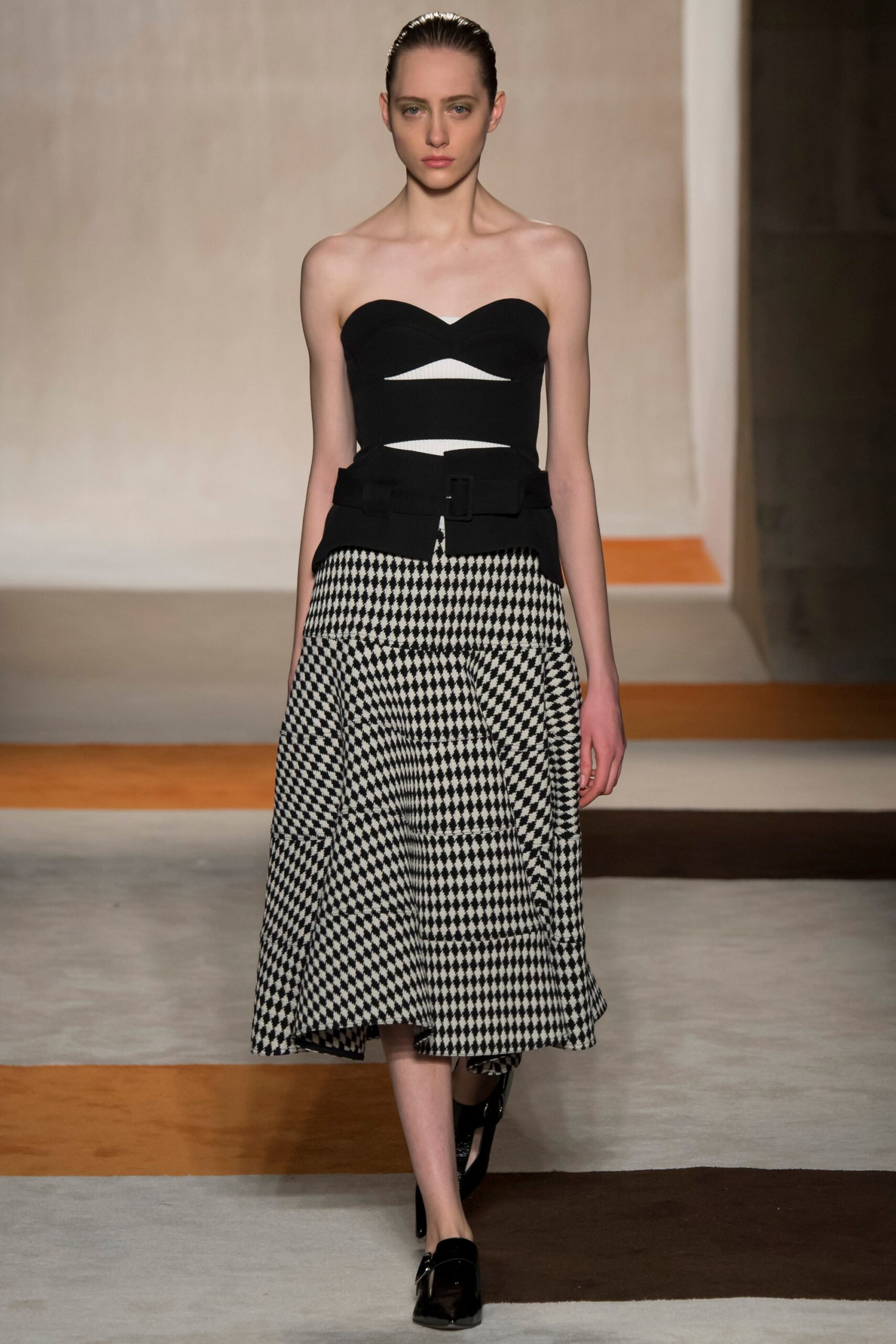 Victoria Beckham F/W 16 Look 36