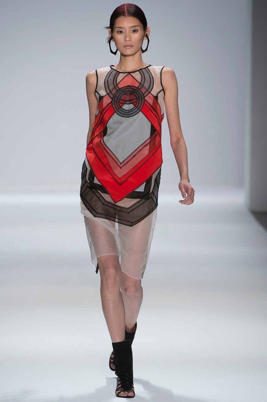 Vivienne Tam Spring 2013 Ready-to-Wear