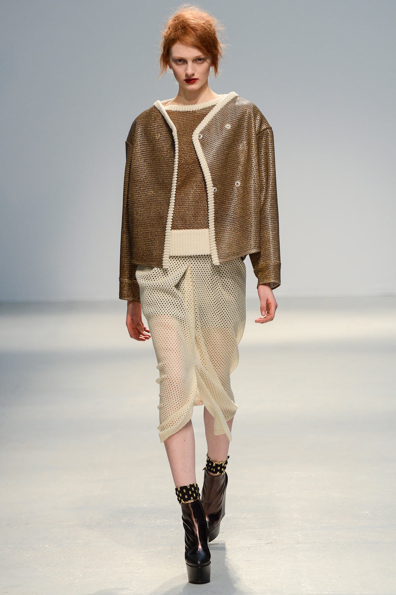Véronique Leroy F/W 13 Look 16