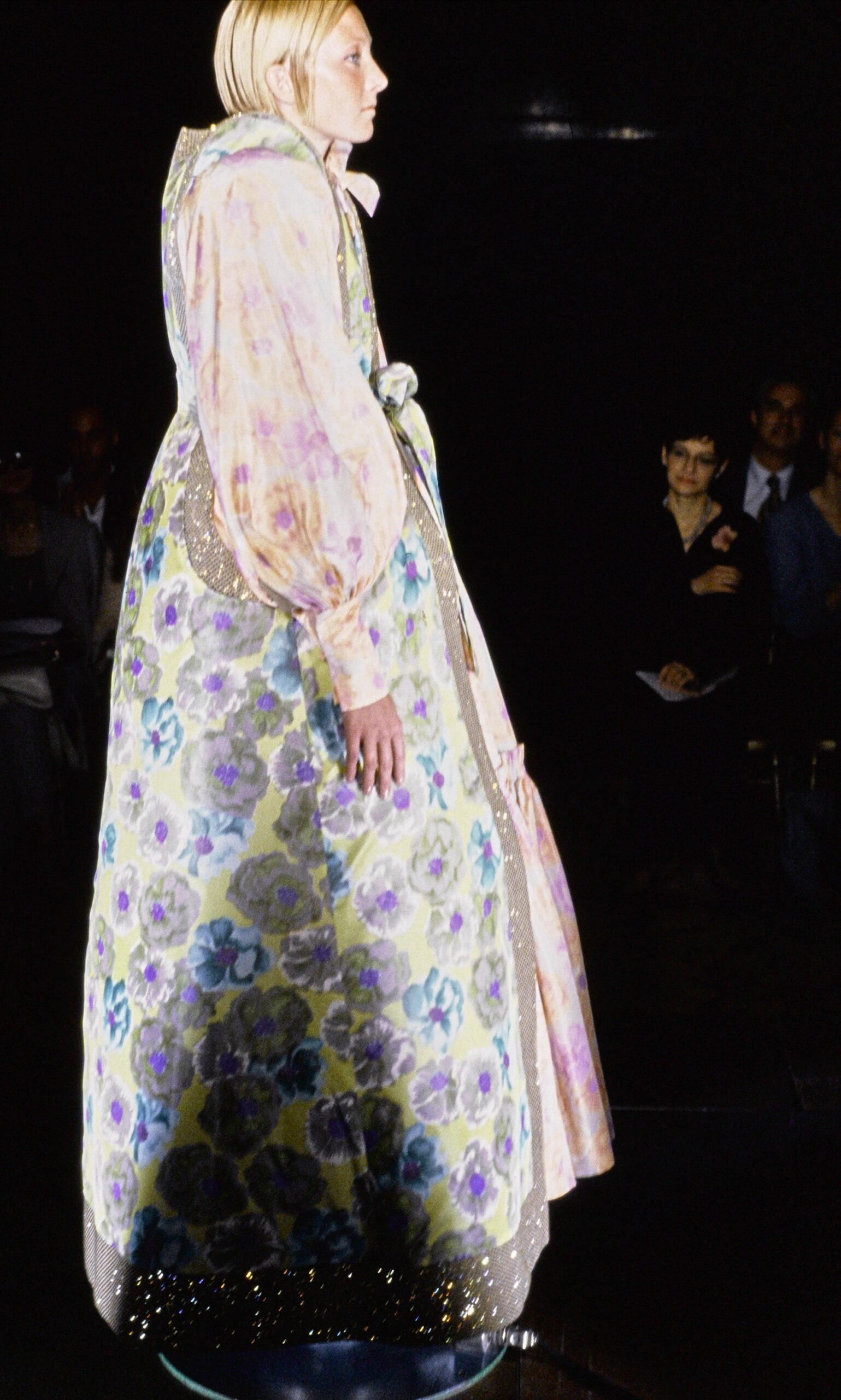 Viktor & Rolf F/W 99 Couture Look 16
