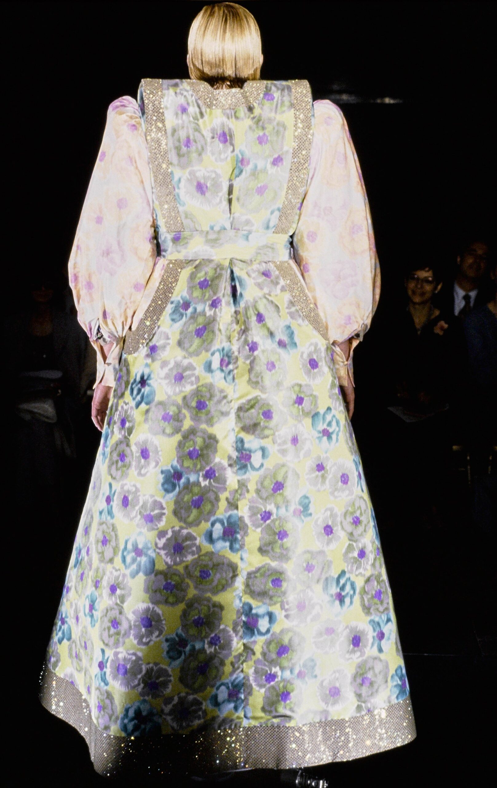 Viktor & Rolf F/W 99 Couture Look 17